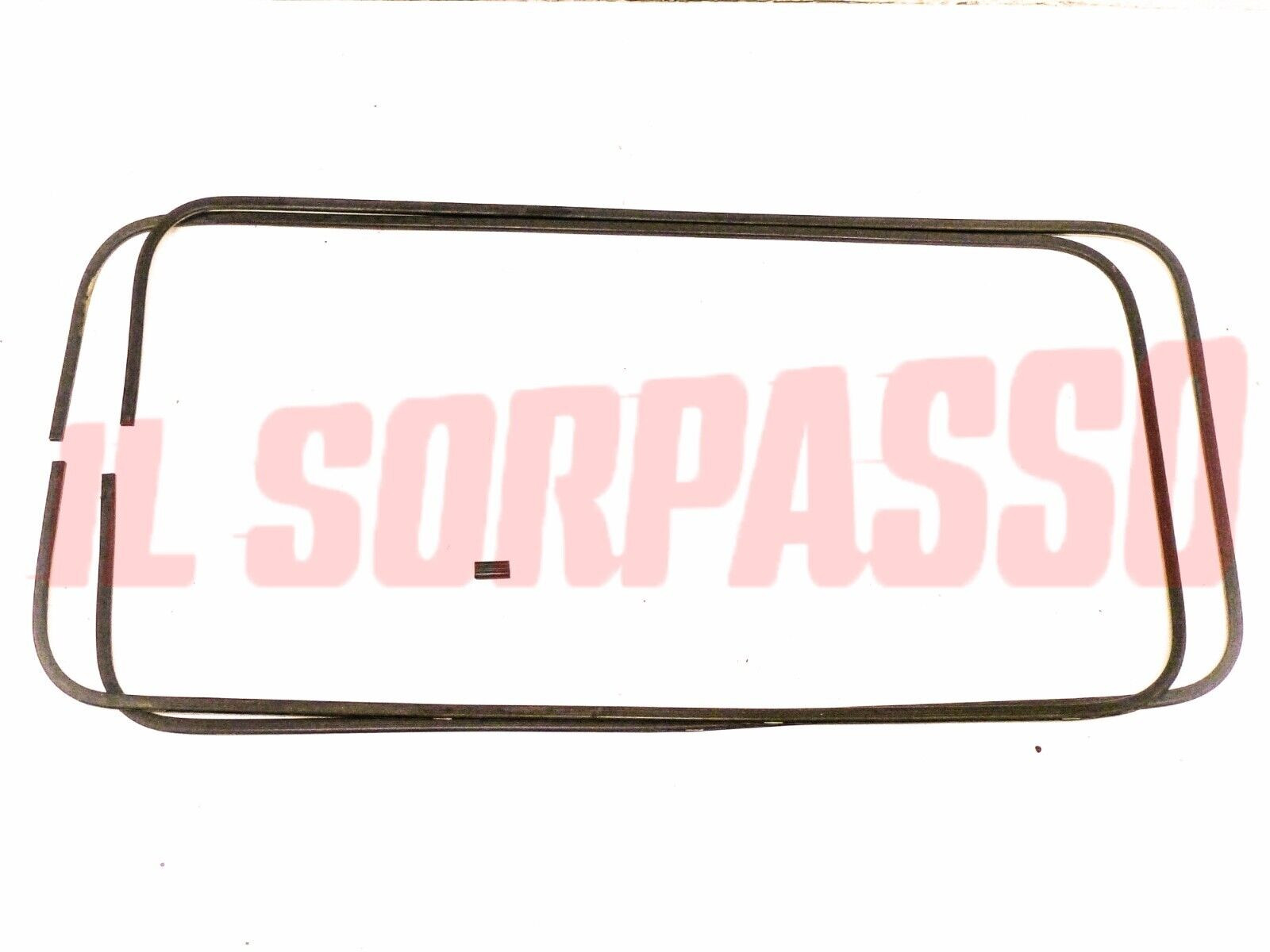 PROFILI RASAVETRI PORTE LATERALI + 2 COPRI GIUNTI FIAT 900 E PANORAMA ORIGINALI