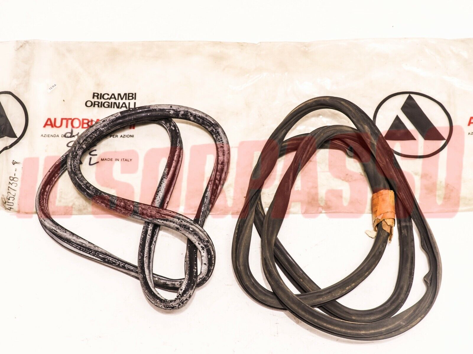 GUARNIZIONE VETRO PARABREZZA + LUNOTTO FIAT 500 GIARDINIERA ORIGINALI