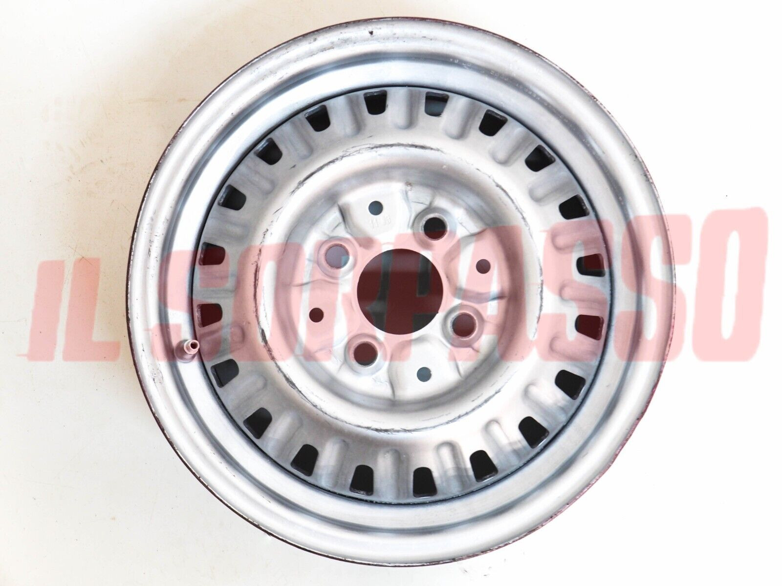 CERCHIO RUOTA FERRO ALFA ROMEO ALFETTA GIULIETTA ALFA SUD 75 USATO 5,5 X 13