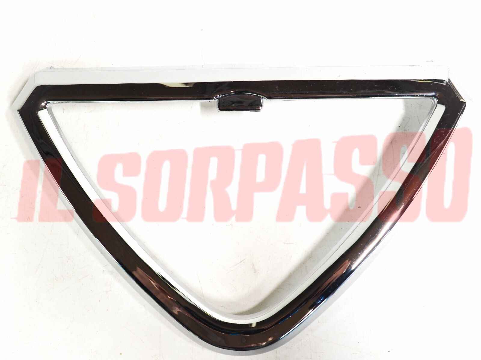 SCUDO MASCHERINA GRIGLIA CALANDRA  ANTERIORE  ALFA ROMEO 33 ORIGINALE