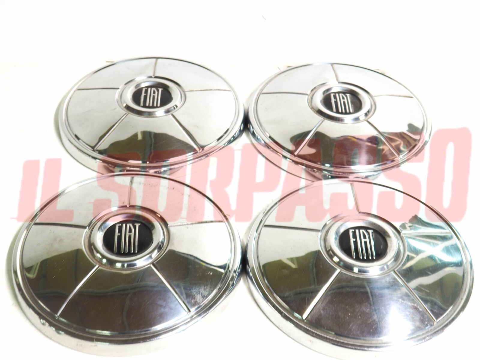 COPPE BORCHIE CERCHI RUOTA FIAT 125 SPECIAL PRIMA SERIE ORIGINALI USATE