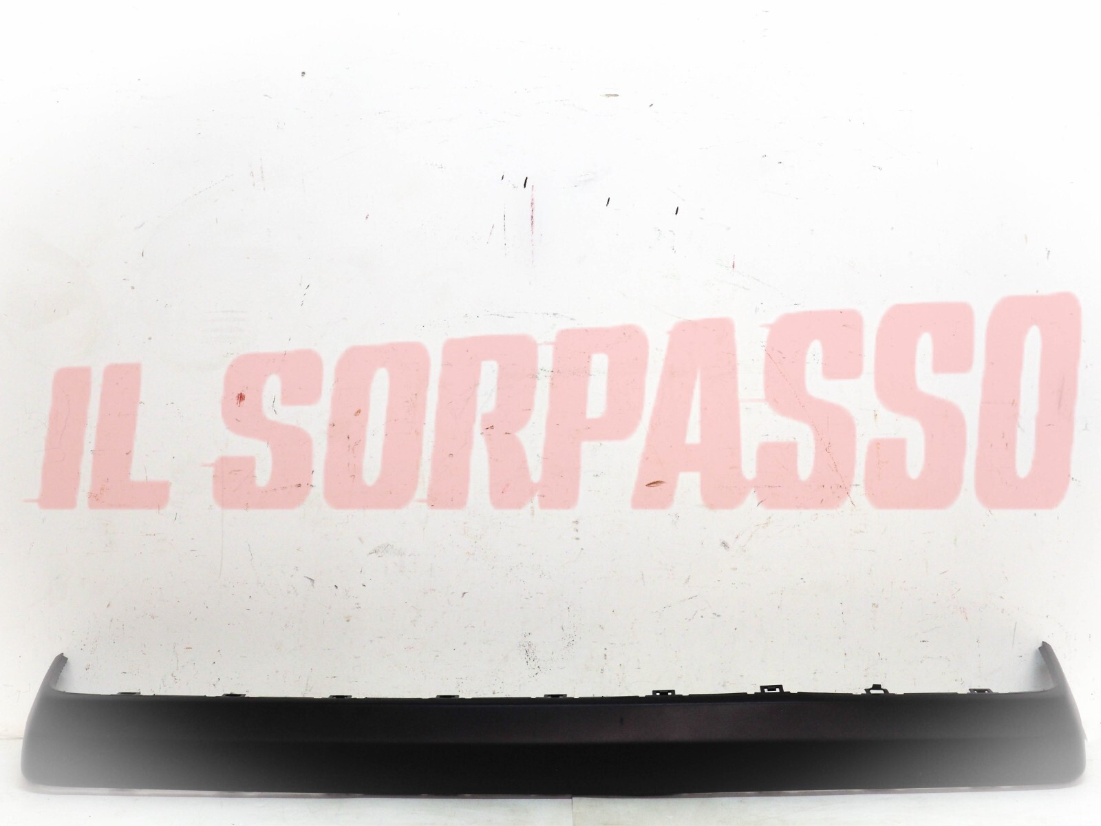 FASCIA PLASTICA PARAURTI POSTERIORE MERCEDES 124 ORIGINALE