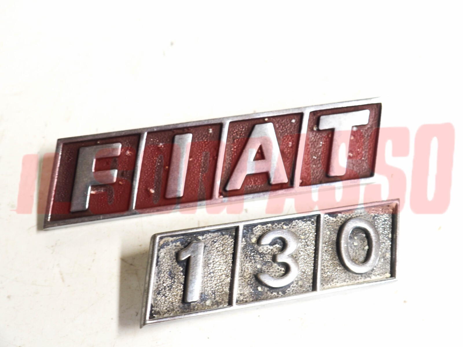 SCRITTA SIGLA RIVESTIMENTO POSTERIORE FIAT 130 BERLINA ORIGINALE CROMODORA