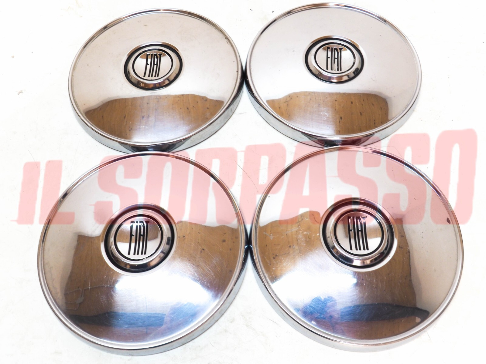 COPPE BORCHIE CERCHI RUOTA FIAT 124 COUPE 1 SERIE ORIGINALI