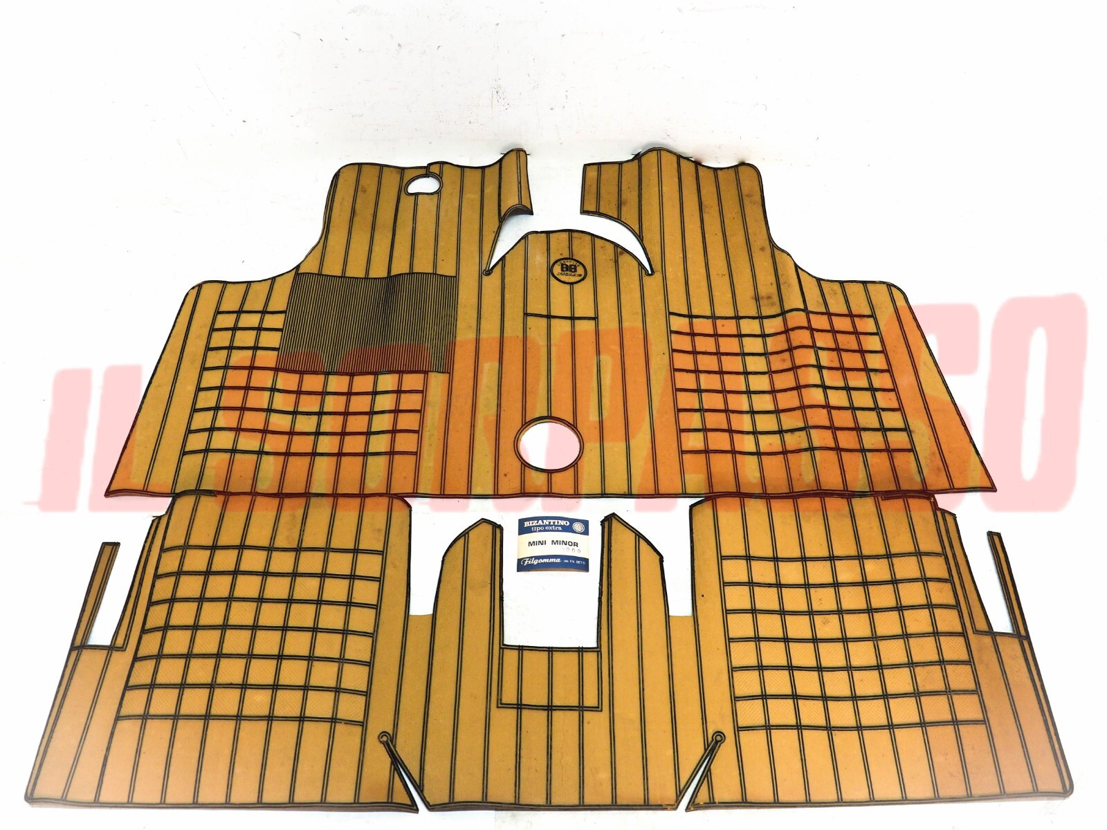 SOPRA TAPPETI GOMMA INTERNI BEIGE E NERI INNOCENTI MINI MINOR - COOPER FILGOMMA