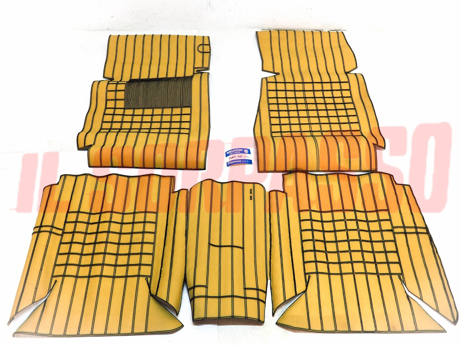 SOPRA TAPPETI BEIGE E NERI NO PONTE FIAT 132 UNIFICATO ORIGINALI FILGOMMA
