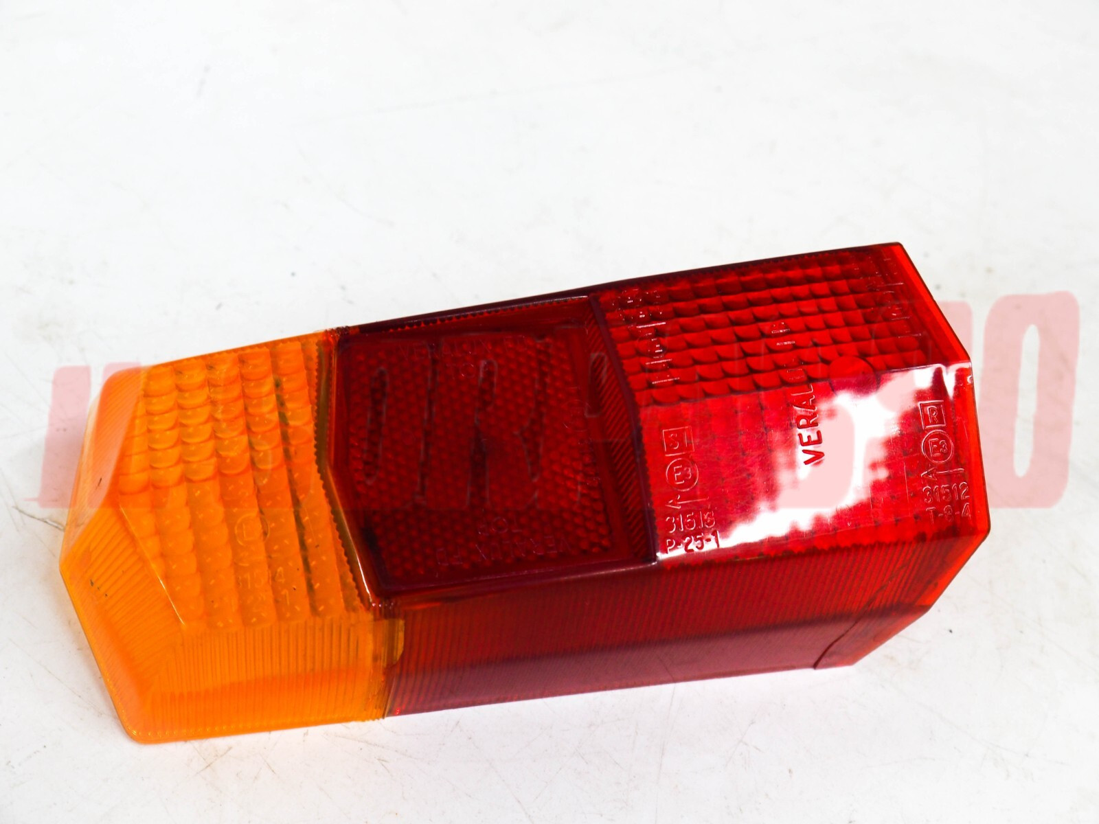 PLASTICA FANALE FARO POSTERIORE CITROEN DIANE 6 MARCA VERALUX