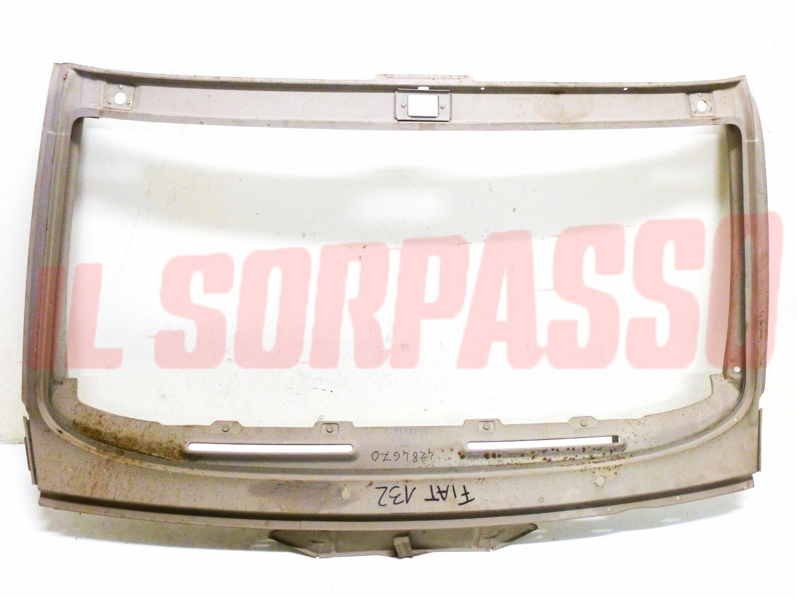 LAMIERATO TELAIO VETRO PARABREZZA SPECCHIERA  FIAT 132 TUTTI TIPI ORIGINALE