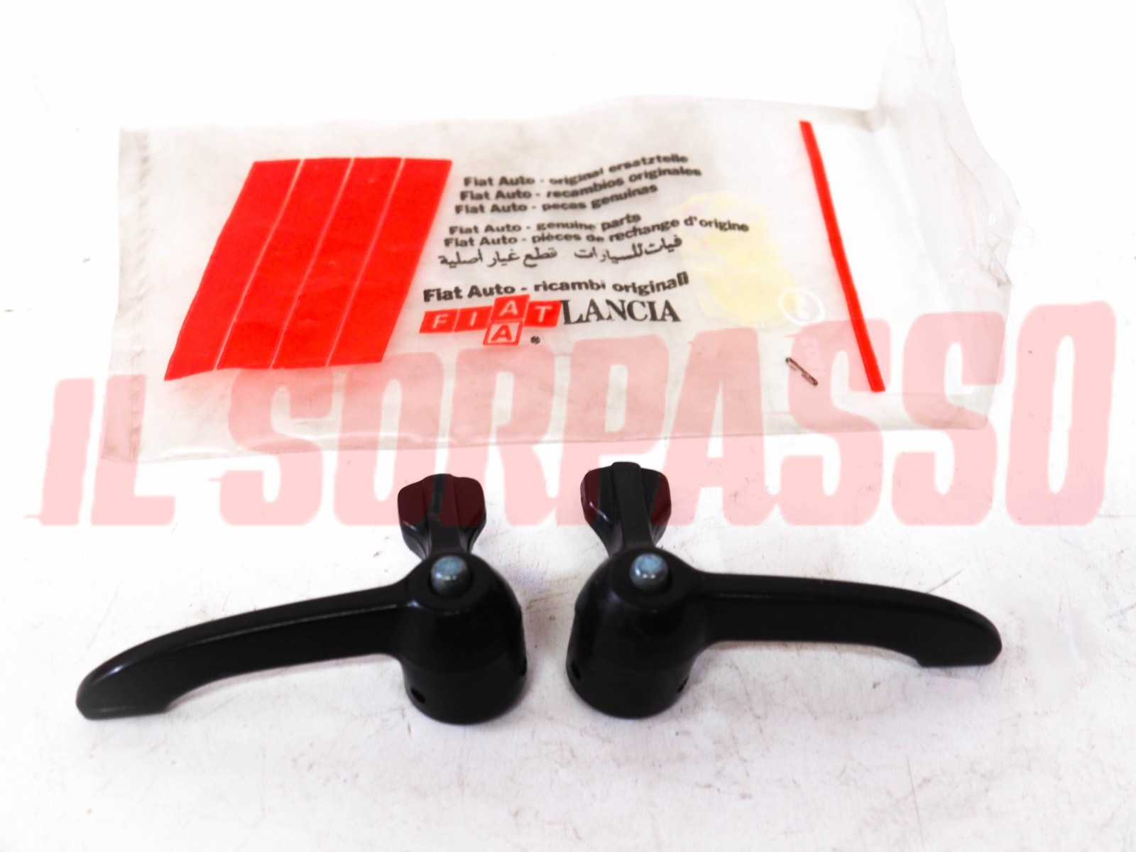 MANIGLIE GALLETTI DEFLETTORI DESTRO SINISTRO FIAT 900 T E PULMINO PARORAMA