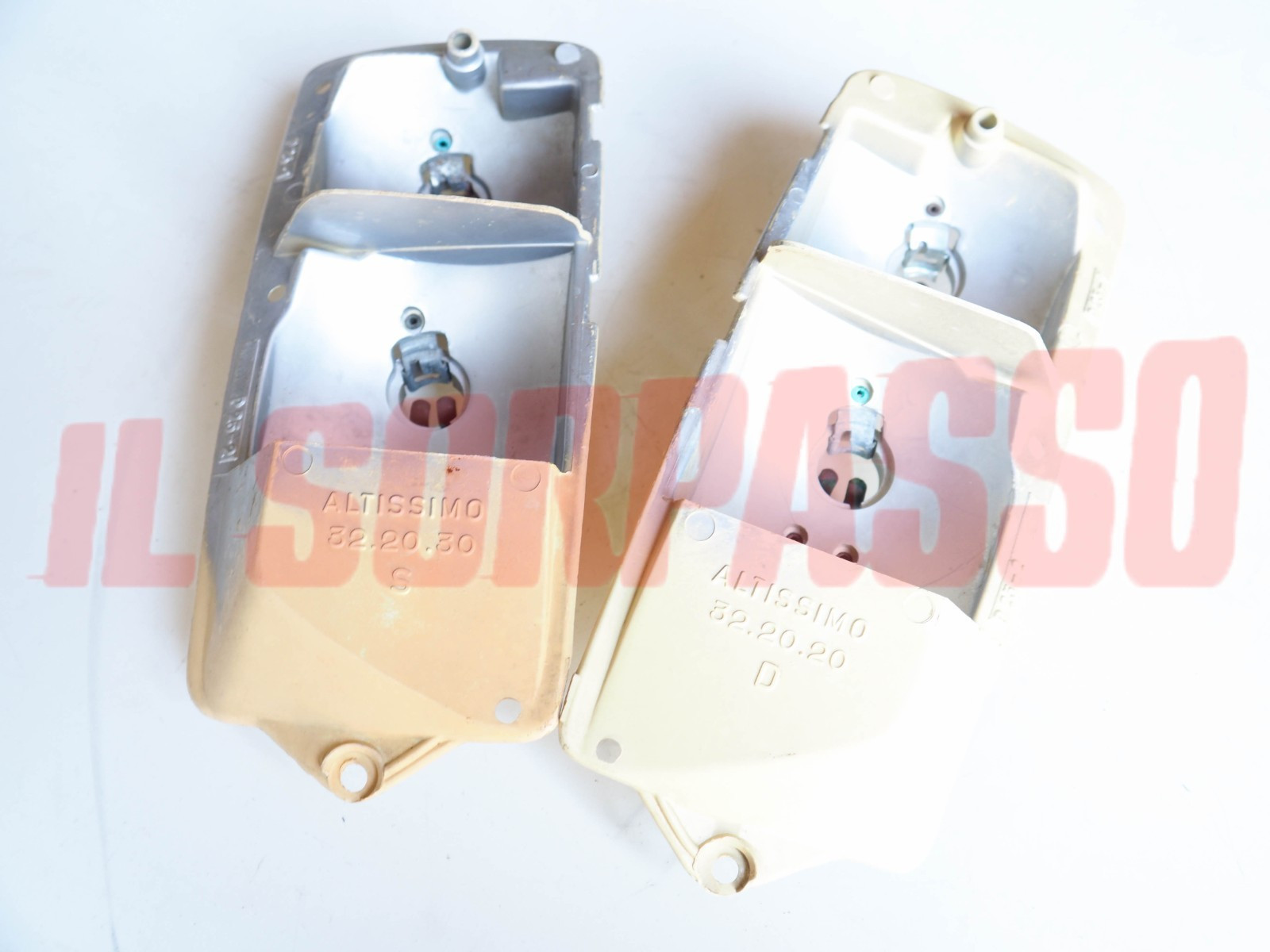 CORPI FANALI POSTERIORI DESTRO SINISTRO FIAT 500 F L R ORIGINALI ALTISSIMO