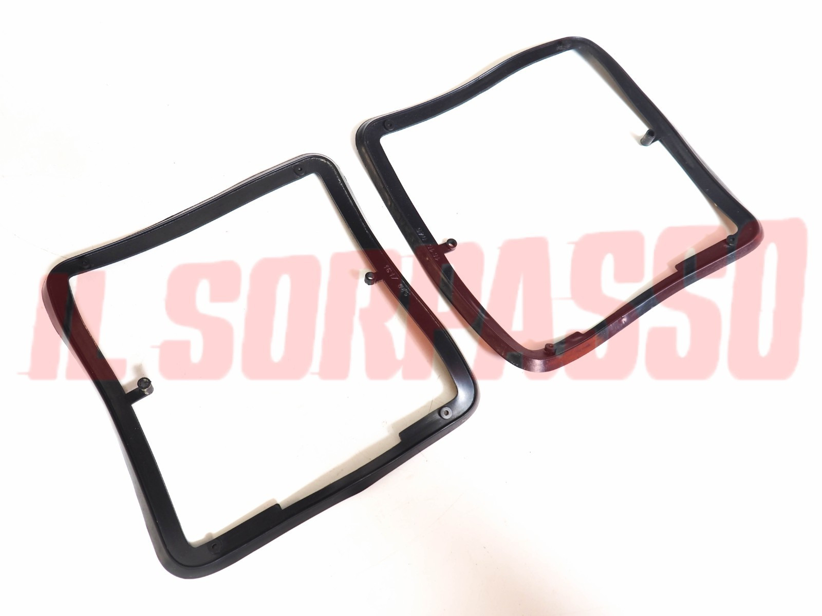 GUARNIZIONI FANALI POSTERIORI AUTOBIANCHI A112 1 SERIE + ABARTH  MARCA ARIC