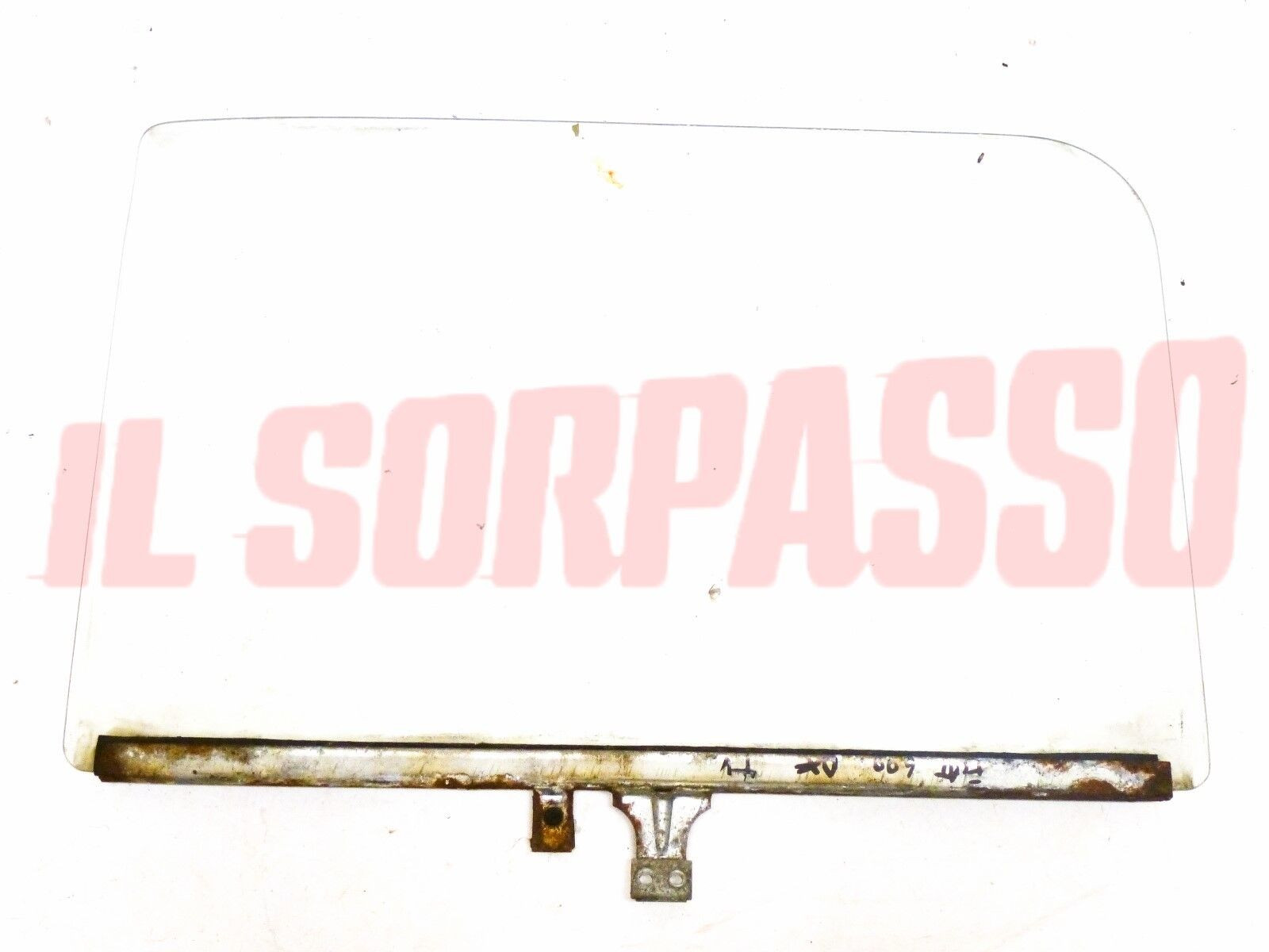 VETRO SCENDENTE PORTA DESTRA  FIAT 600 D - E ORIGINALE