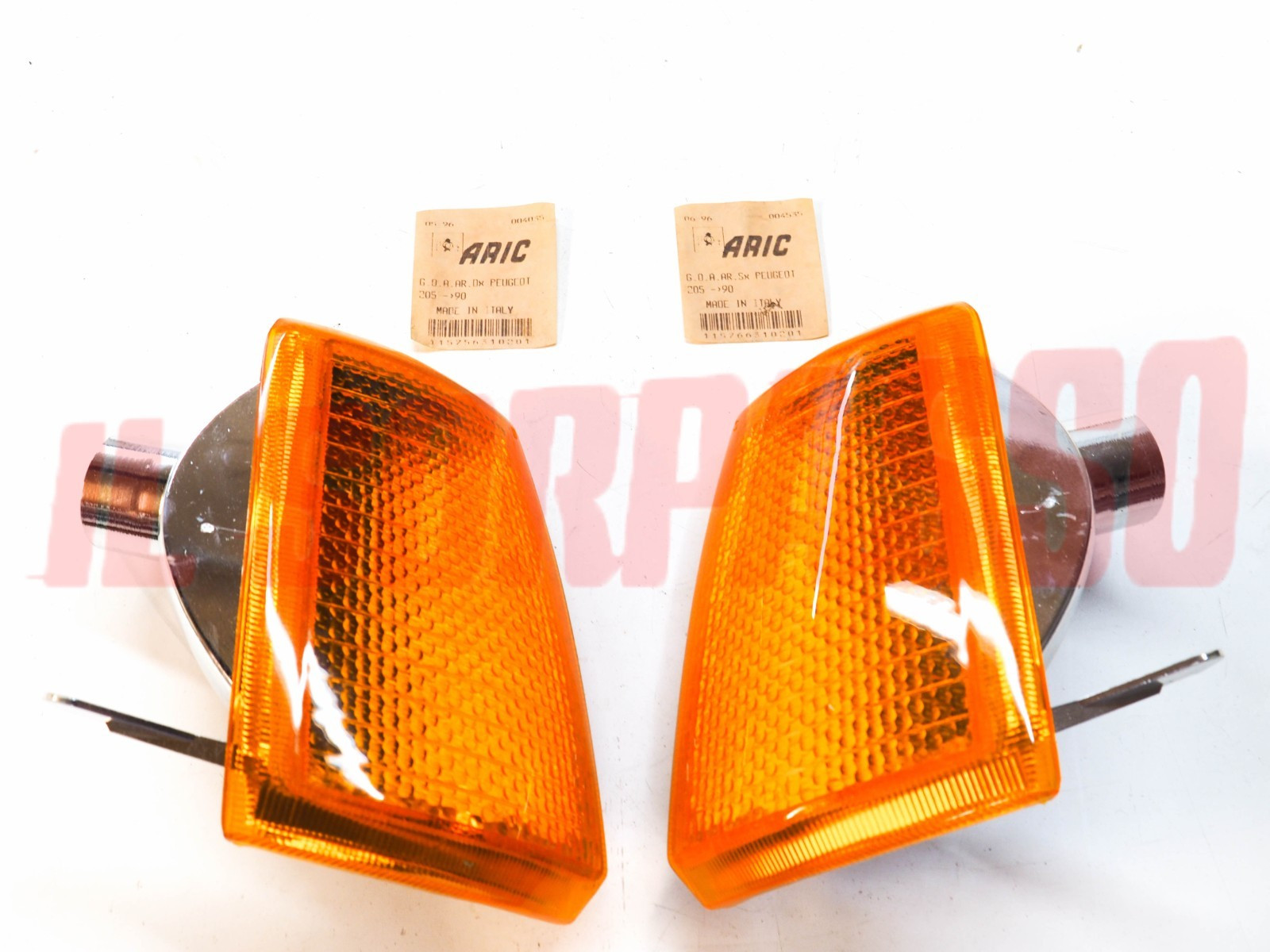 FANALINI FRECCE ANTERIORI DESTRO + SINISTRO PEUGEOT 305 FINO AL 1990