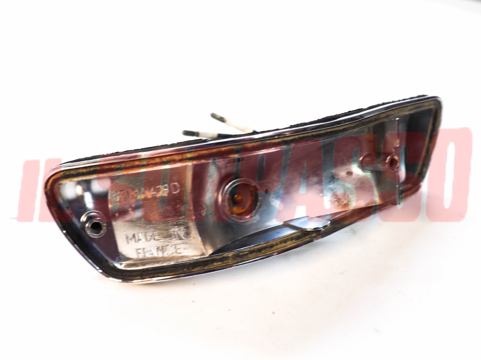 CORPO FANALINO ANTERIORE DESTRO PEUGEOT 504 COUPE CABRIO ORIGINALE SEIMA