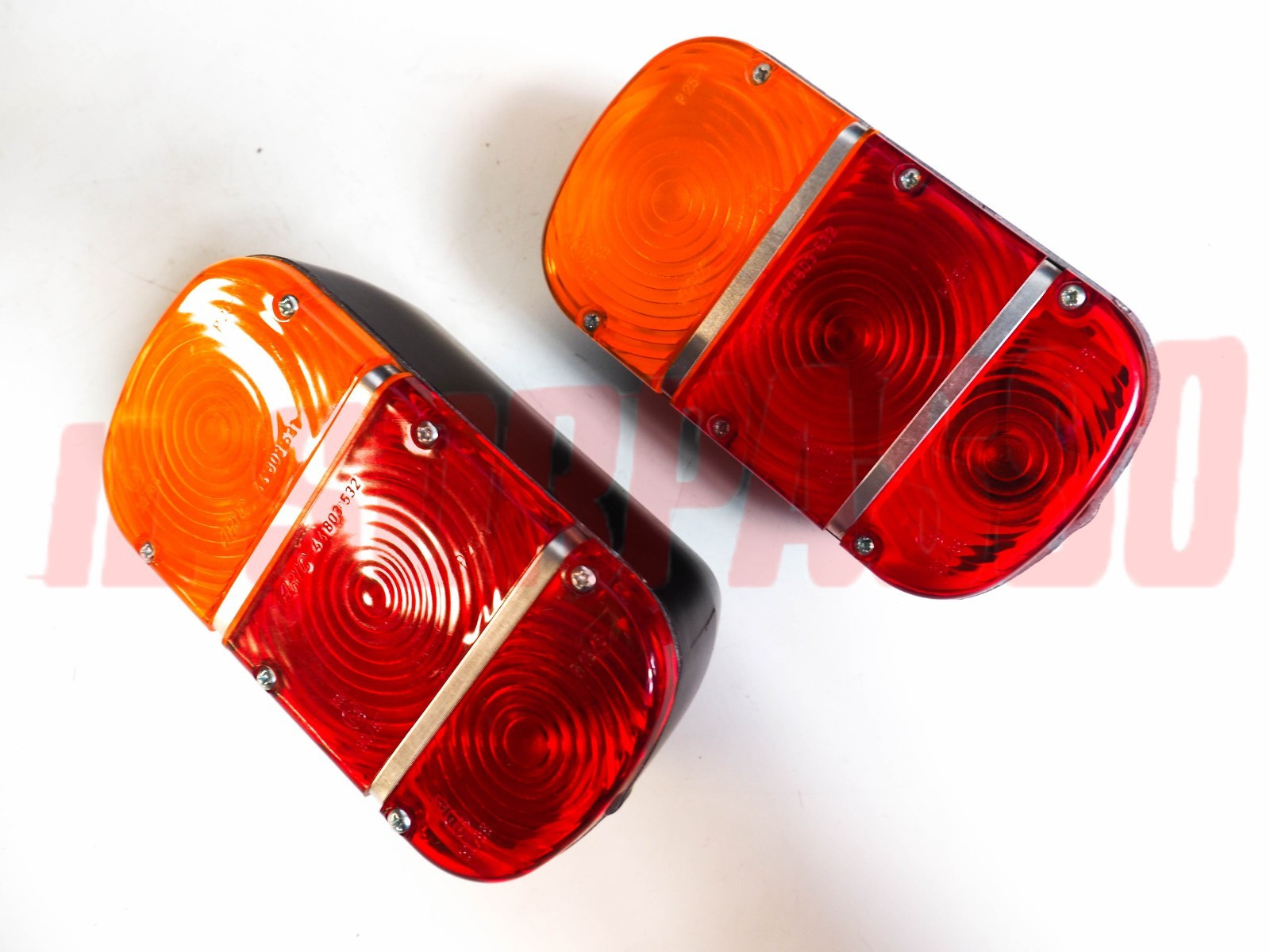 FANALI FARI POSTERIORI RIMORCHI AUTOCARRI EPOCA FIAT 682 ORIGINALI ARIC