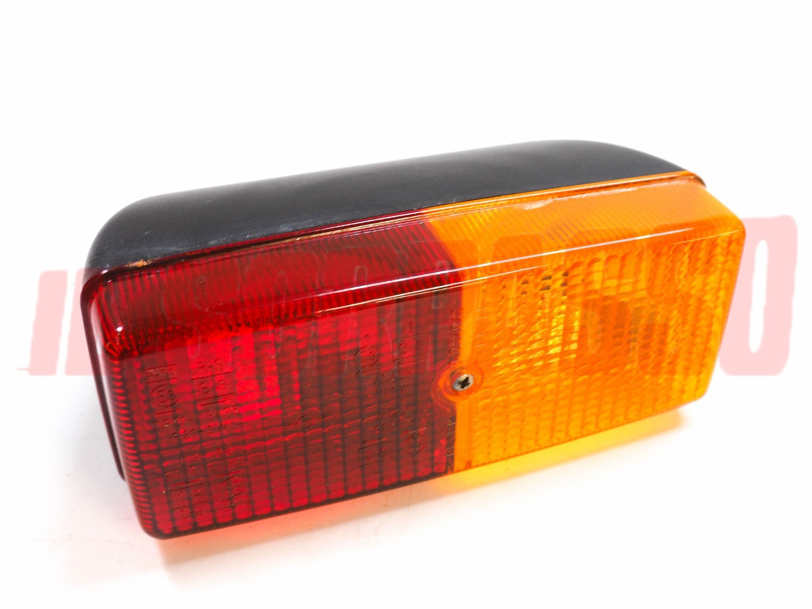 FANALINO FANALE  POSTERIORE 45 GRADI TRATTORE RIMORCHIO ANNI 80 90 R/A