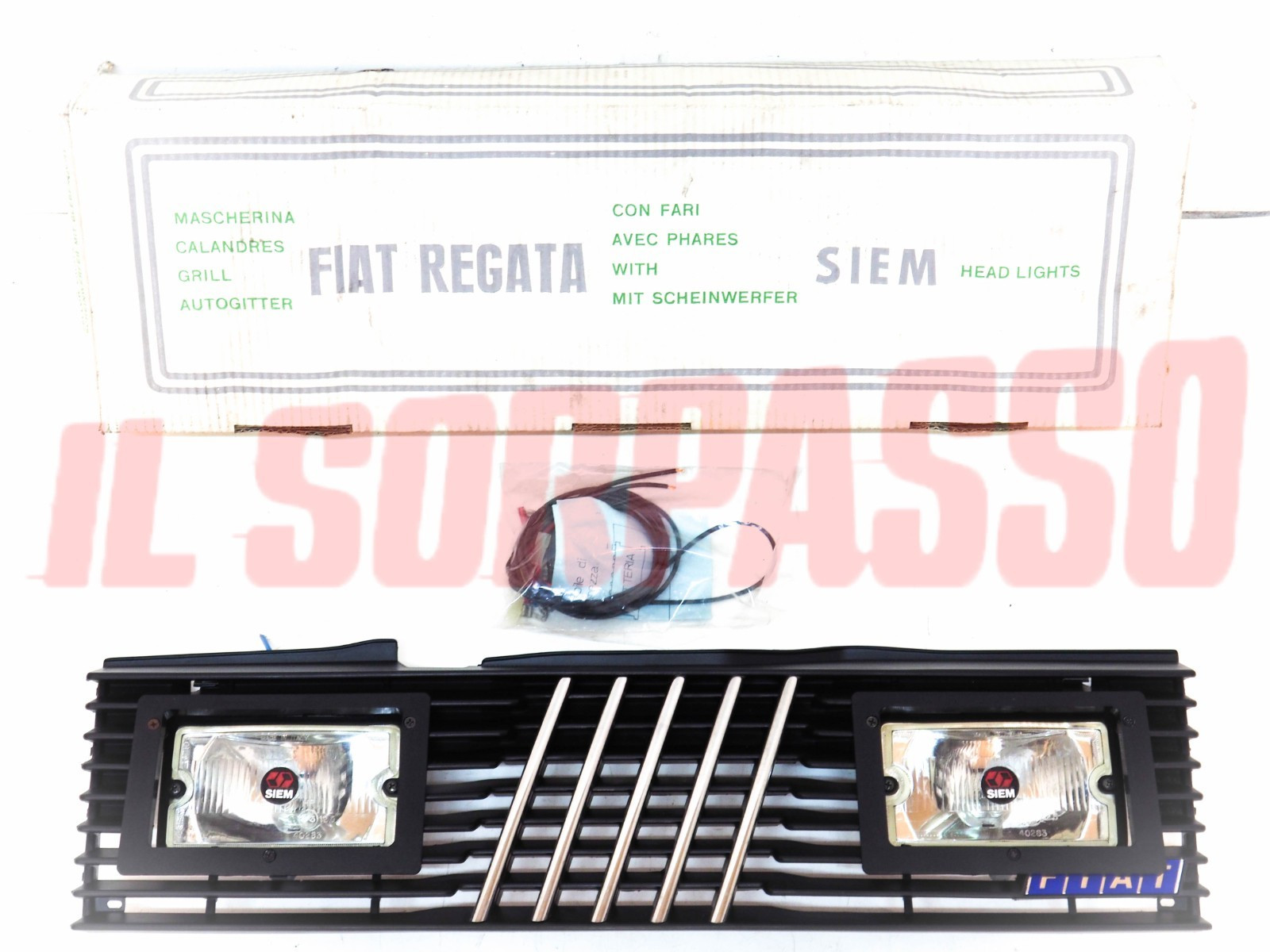 MASCHERINA GRIGLIA CALANDRA + SCRITTA CON FENDINEBBIA SIEM FIAT REGATA ORIGINALE