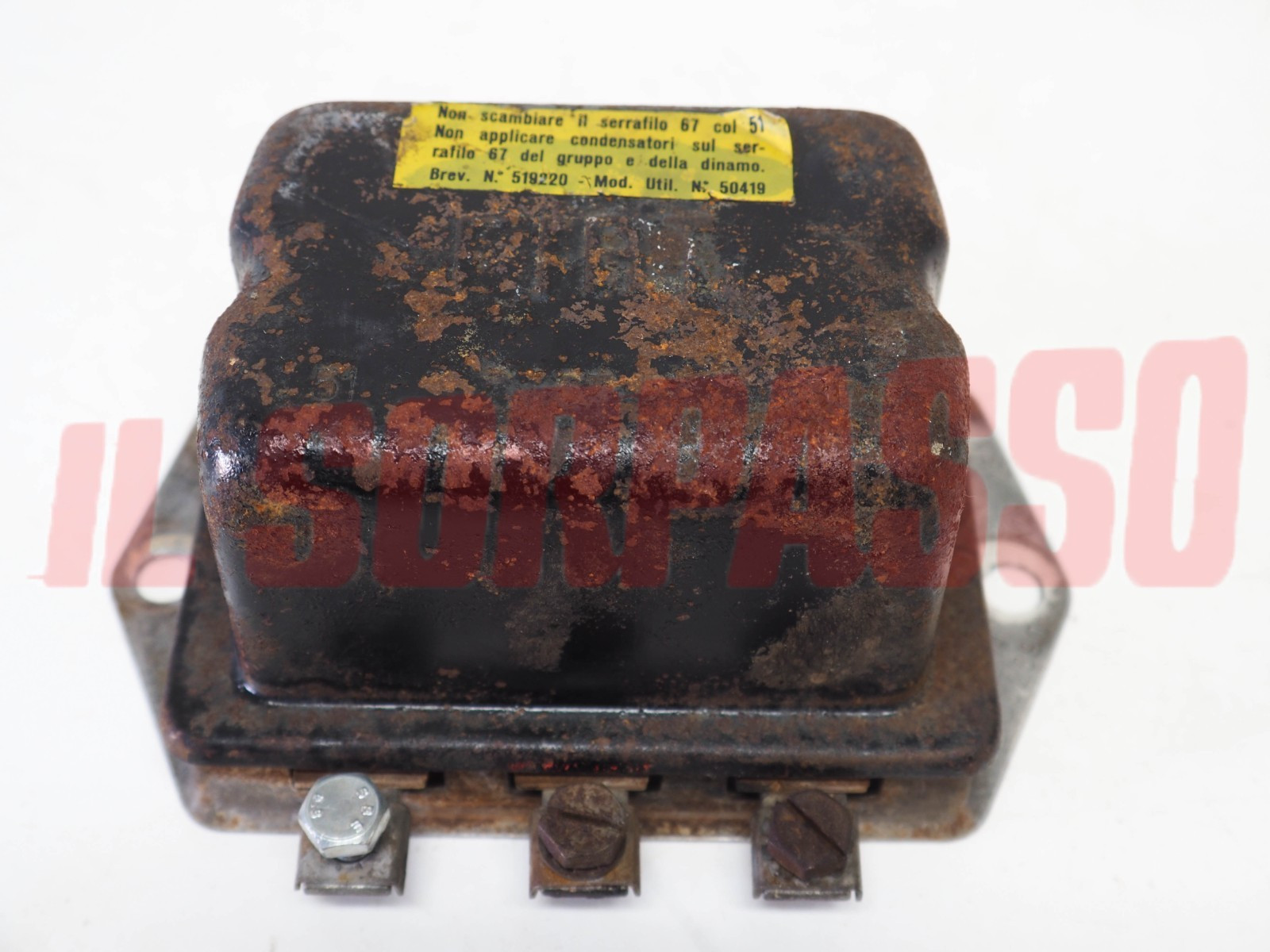 REGOLATORE TENSIONE GN2 12V - 16A  4062890 FIAT 500 - 600 - 1100 103 ORIGINALE