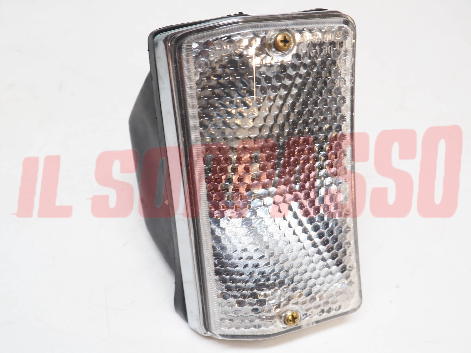 FANALINO ANTERIORE DESTRO + CUFFIA FIAT 124 SPECIAL  2 SERIE ORIGINALE STARS