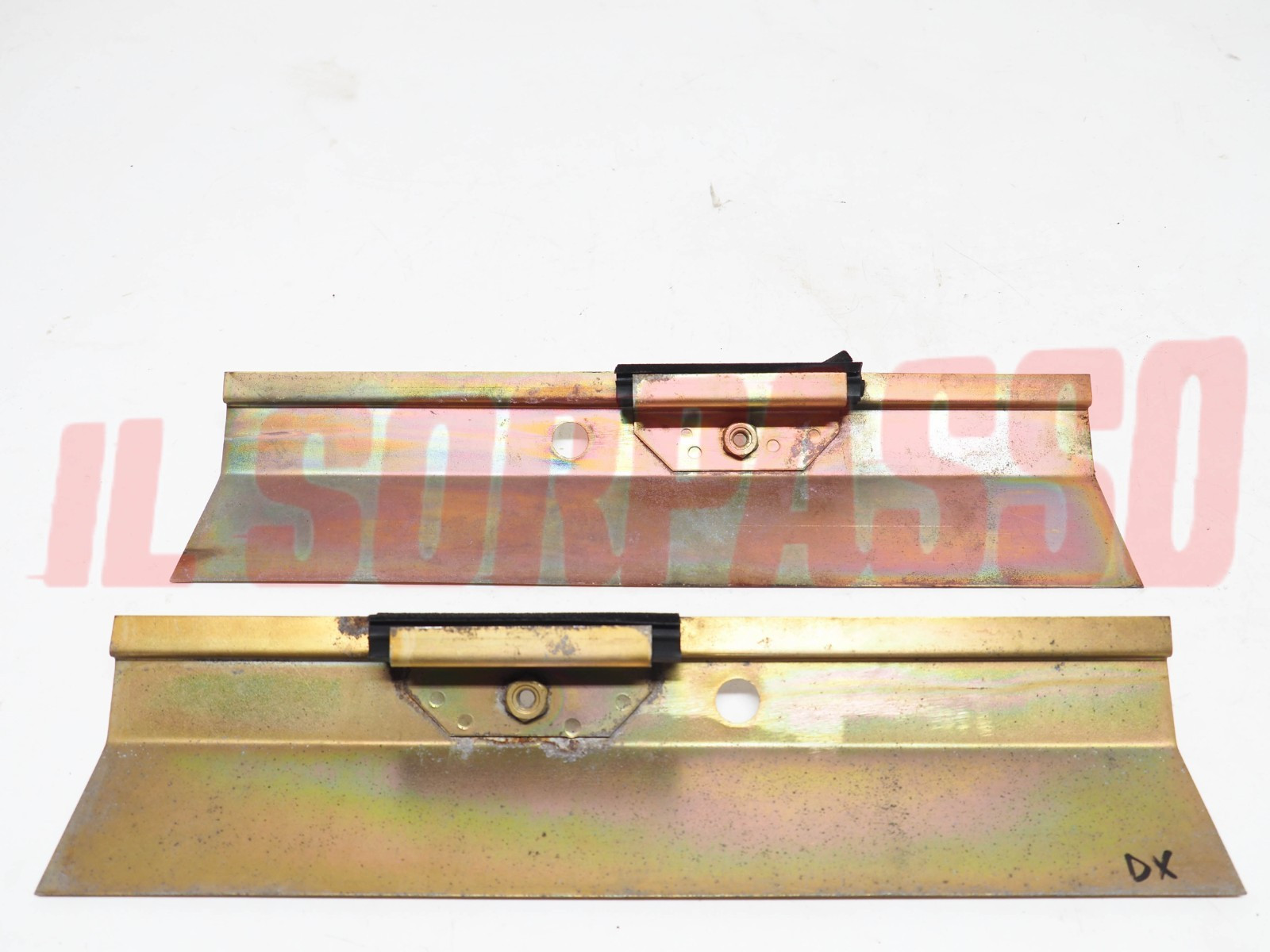 ASTA SUPPORTI INFERIORI VETRI SCENDENTI PORTE LANCIA BETA MONTECARLO ORIGINALI