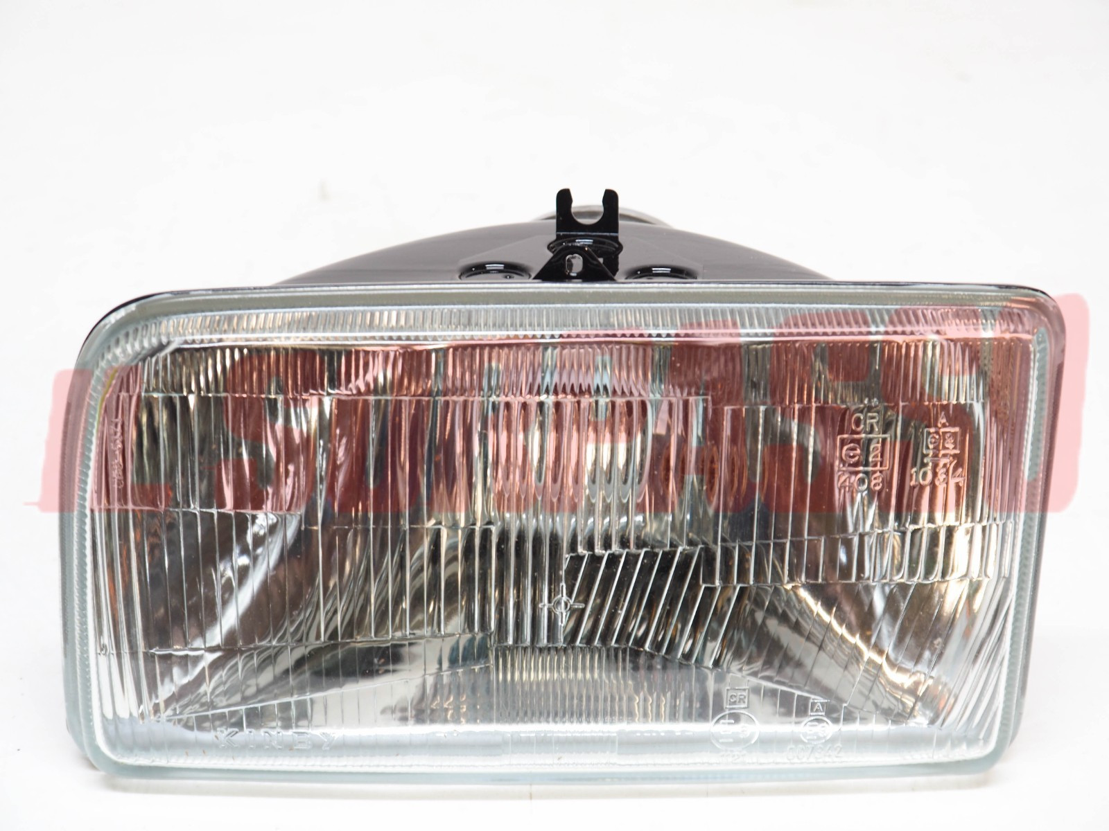 GRUPPO OTTICO FANALE FARO SINISTRO FORD FIESTA 84'  MARCA KINBY