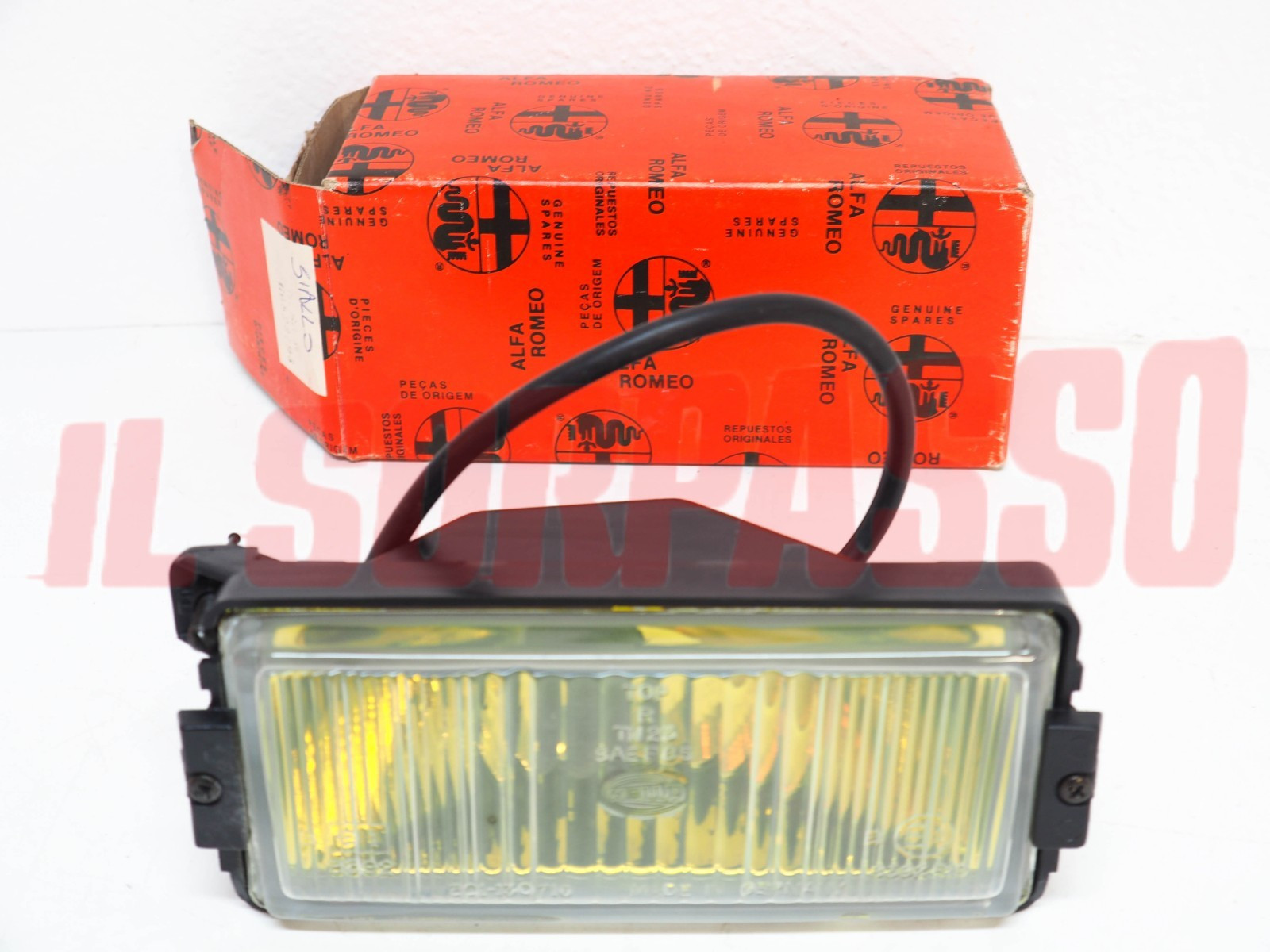 FENDINEBBIA DESTRO PARAURTI ANTERIORE A.R 75 TURBO TWIN SPARK HELLA GIALLO