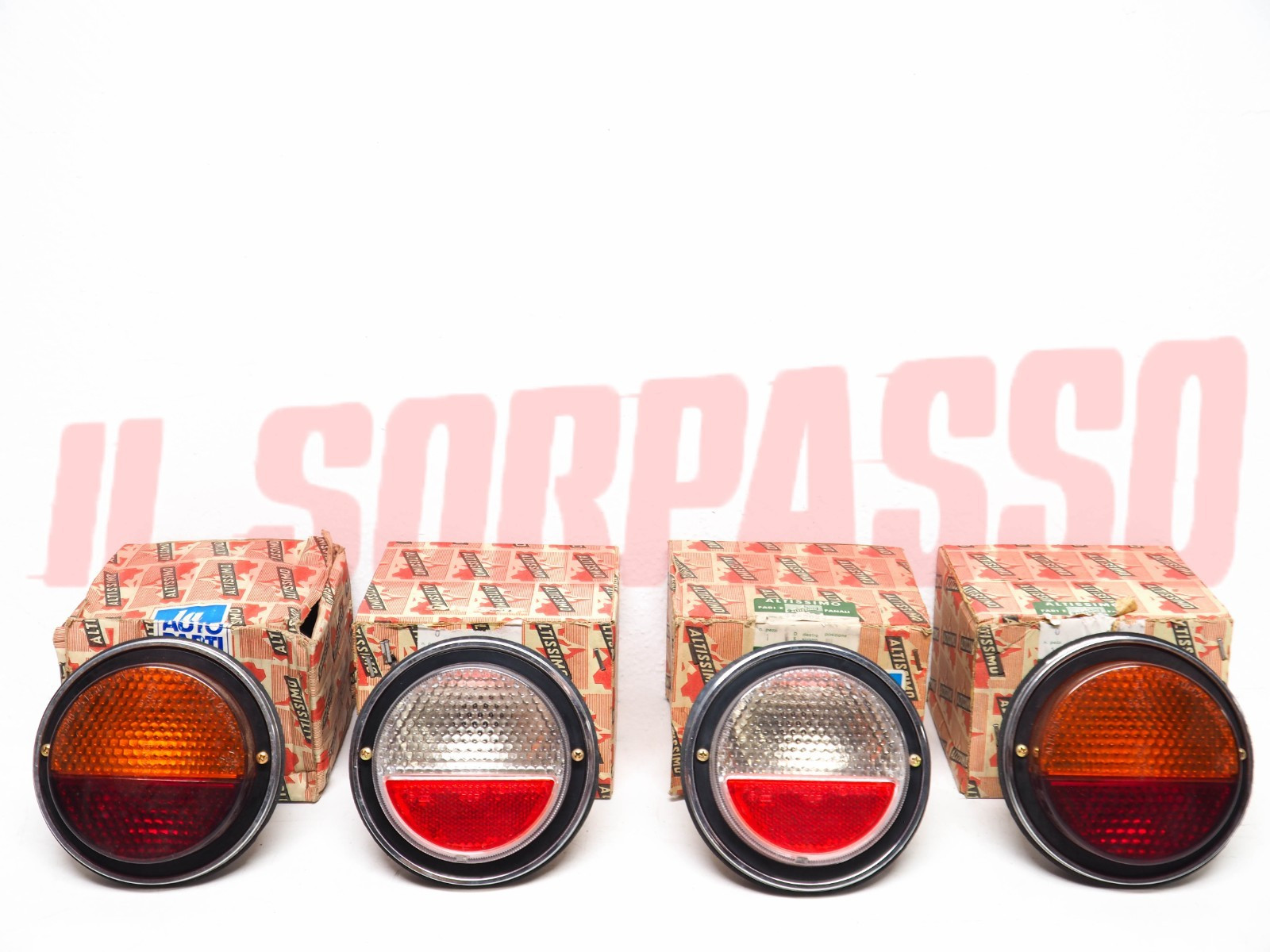 FANALI POSTERIORI FIAT 850 COUPE SPORT 2 3 SERIE - 128 RALLY ORIGINALI ALTISSIMO