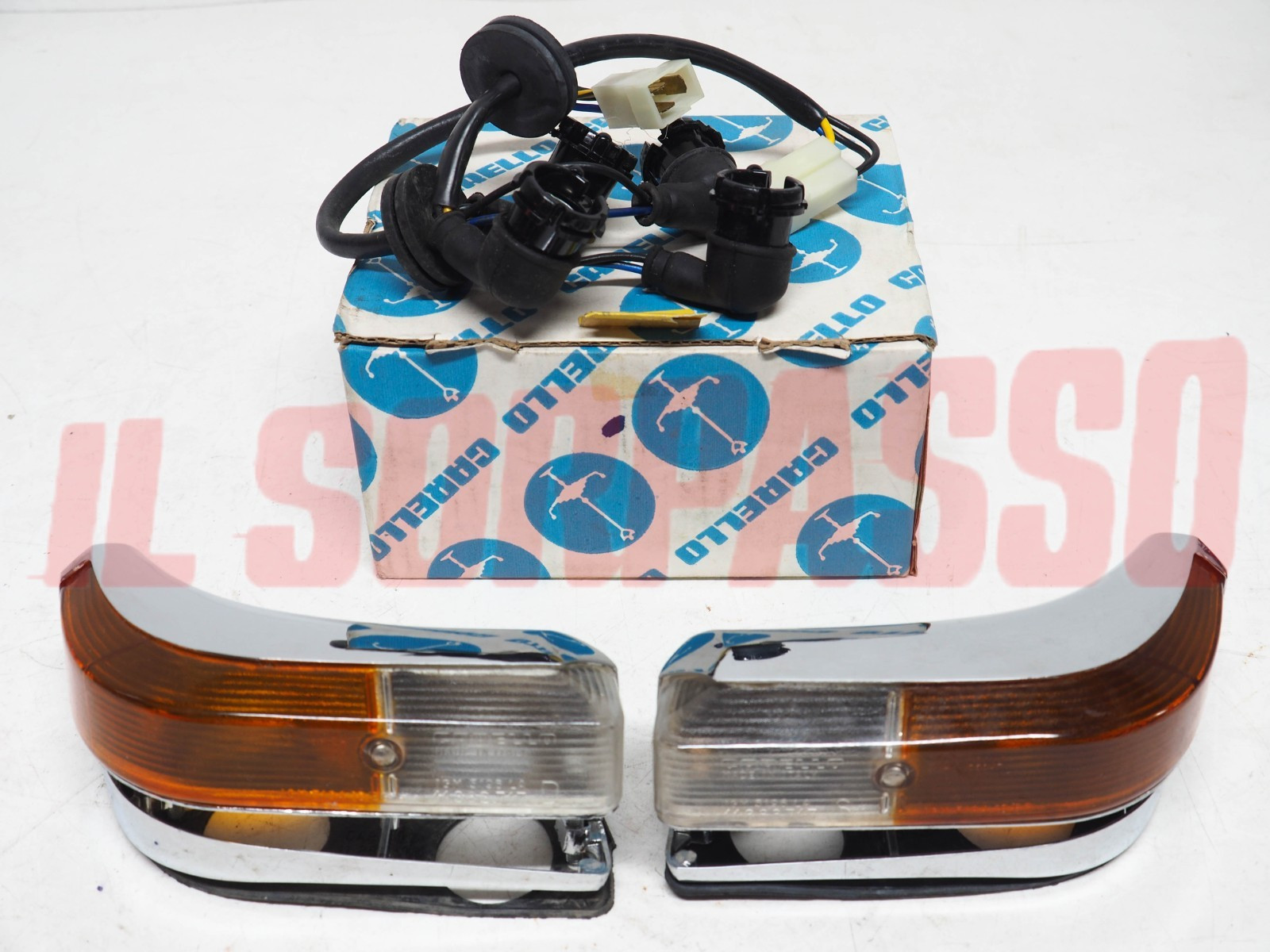 FANALINI ANTERIORI DESTRO SINISTRO PARAURTI A.R SPRINT GT 1750 1 SERIE CARELLO