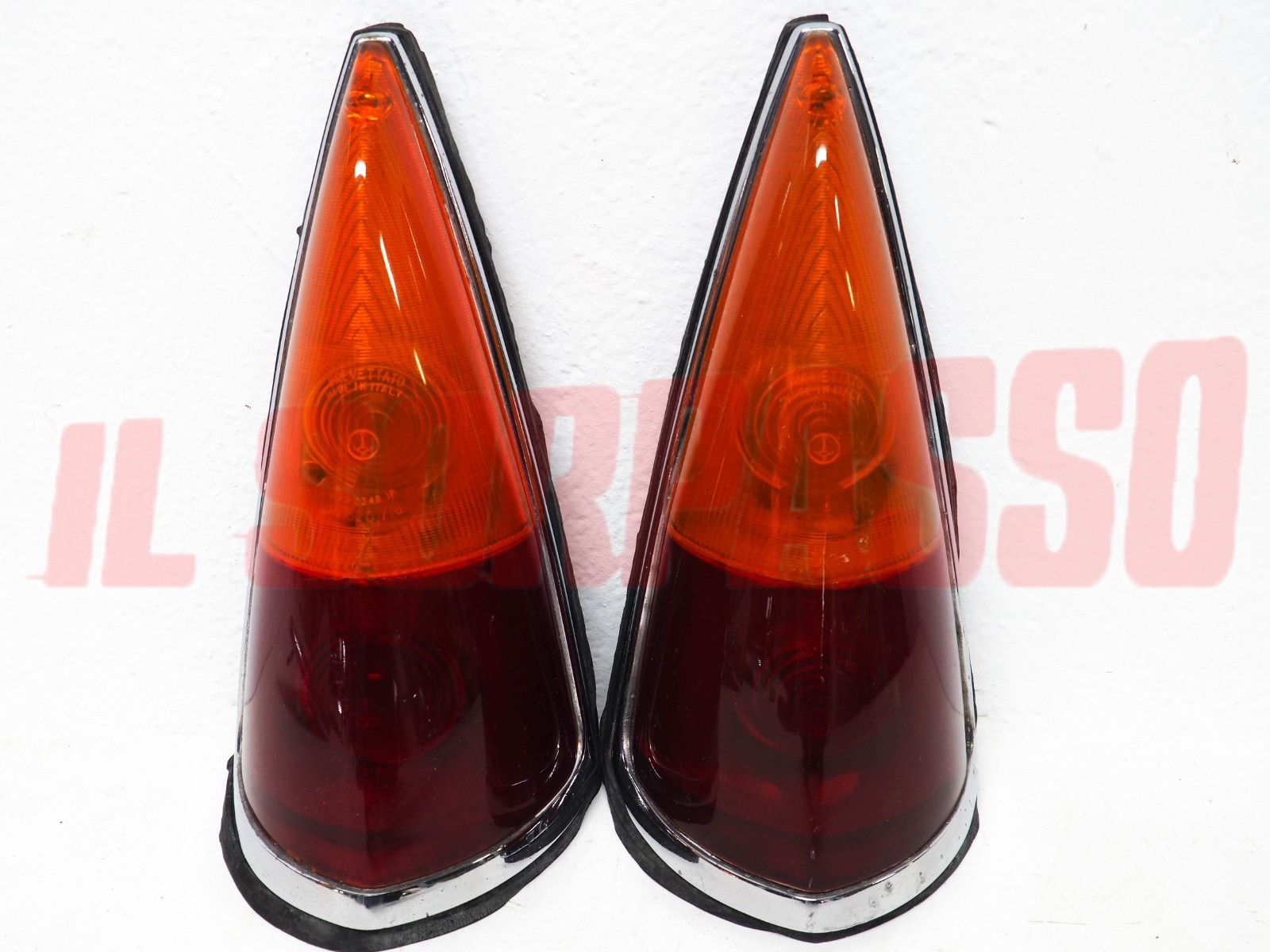 FANALI POSTERIORI + GUARNIZIONI LANCIA FLAMINIA BERLINA ORIGINALI CARELLO NOS