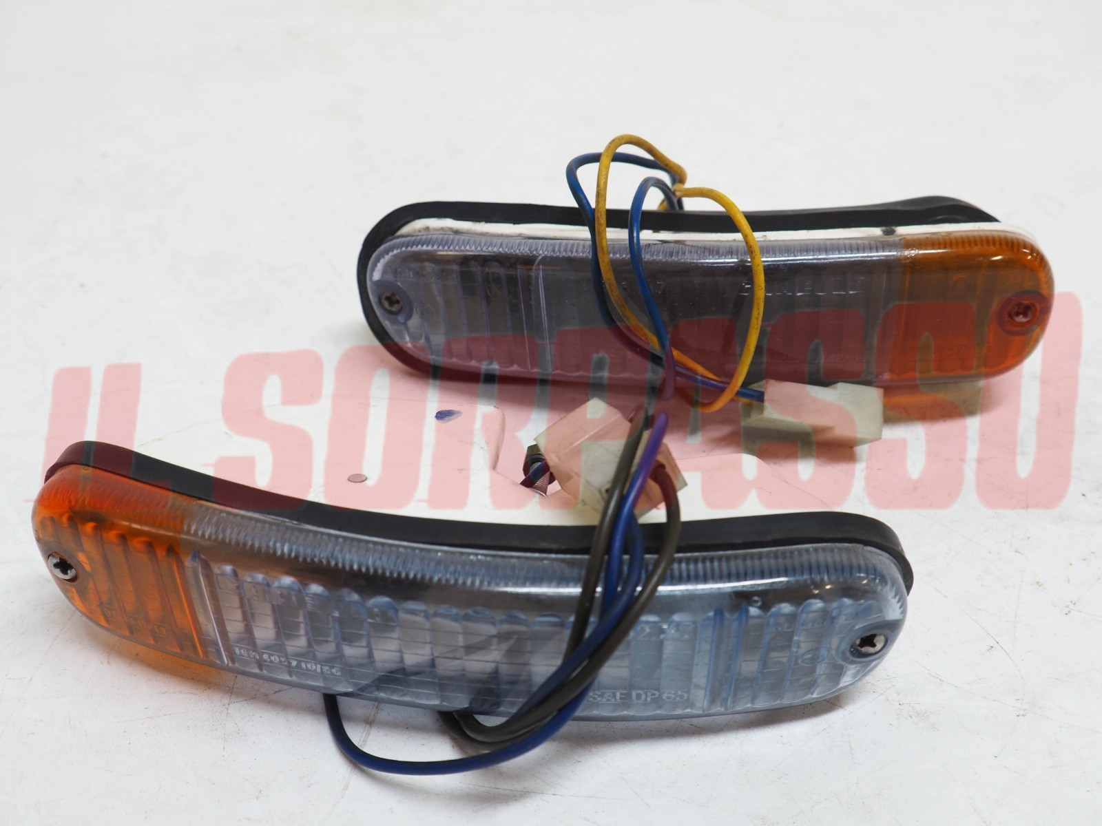 FANALINI ANTERIORI FRECCE DESTRA SINISTRA FIAT 850 SPIDER 1 SERIE CARELLO