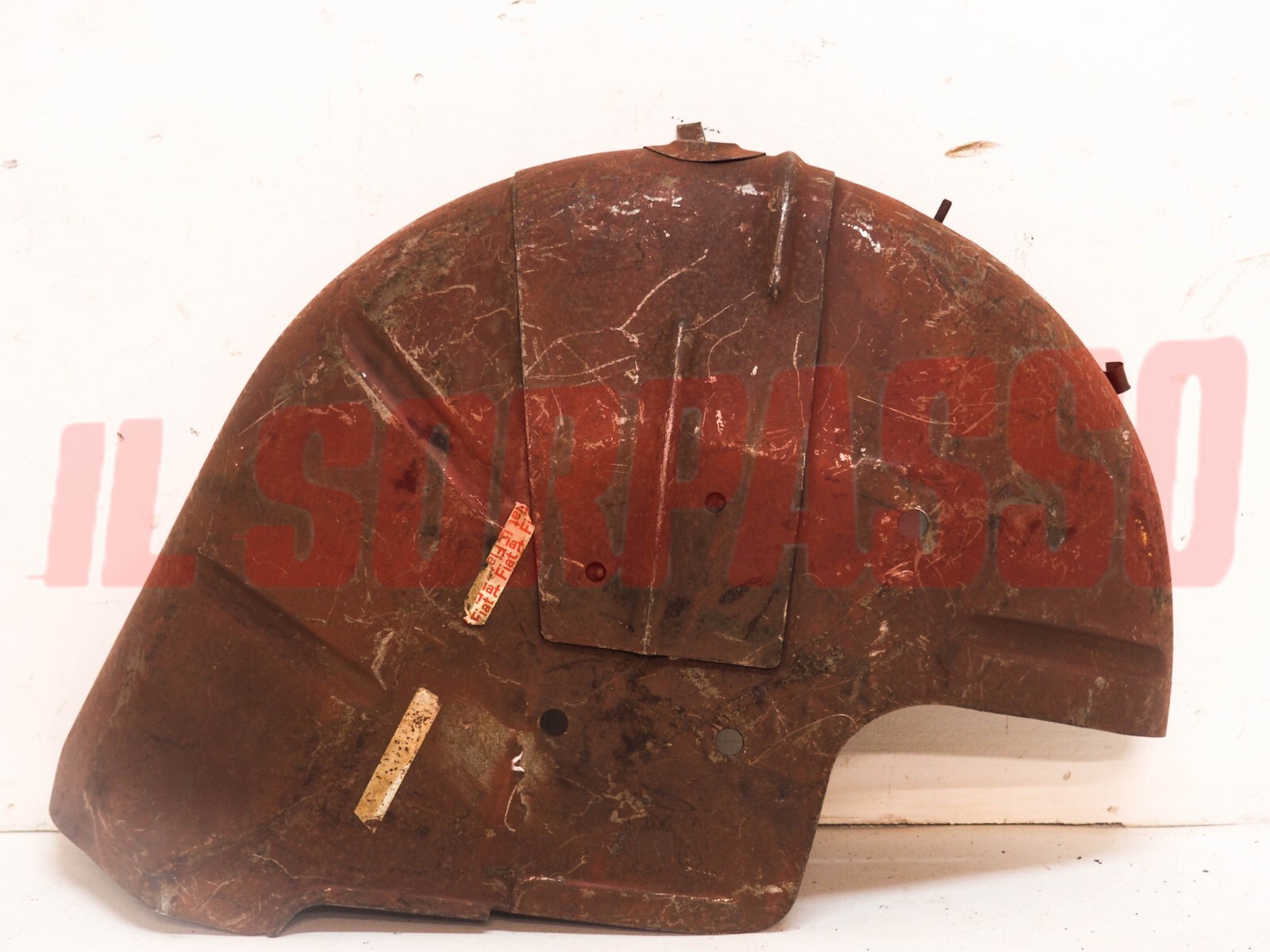 PASSARUOTA PARAFANGO INTERNO ANTERIORE SINISTRO FIAT NUOVA 500 N D ORIGINALE NOS