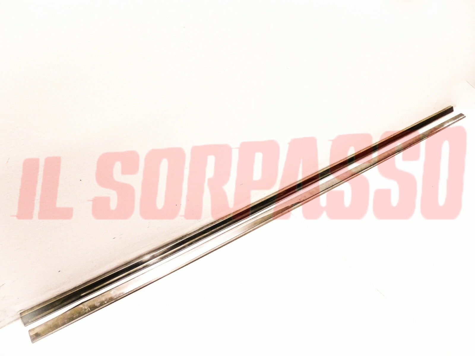 MODANATURE PROFILI SOTTOPORTA DESTRO + SINISTRO FIAT 128 2 SERIE ORIGINALI NOS