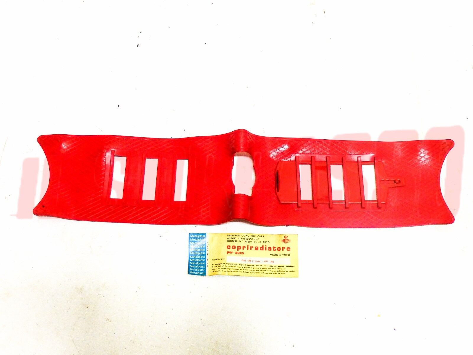 MASCHERINA COPRI RADIATORE MP GRIGLIA FIAT 128 2 PORTE RALLY ROSSA ACCESSORIO