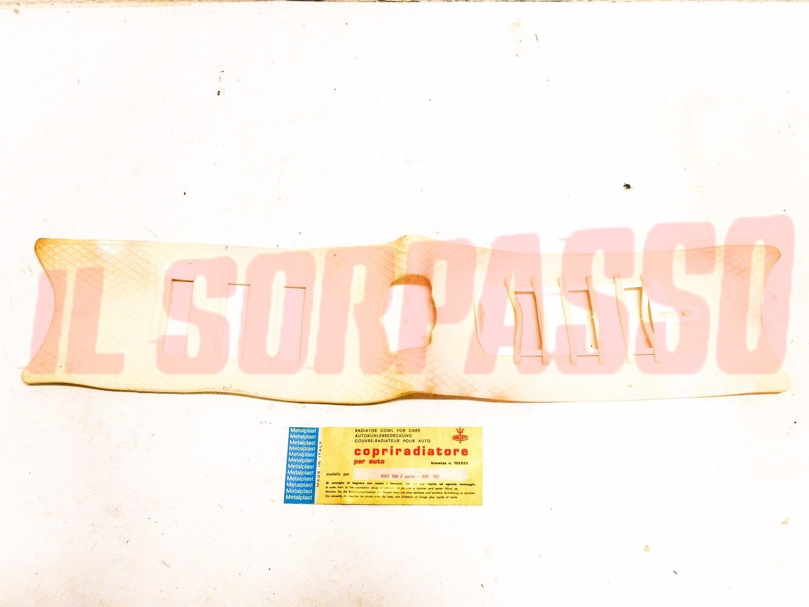 MASCHERINA COPRI RADIATORE MP GRIGLIA FIAT 128 2 PORTE RALLY BIANCA ACCESSORIO