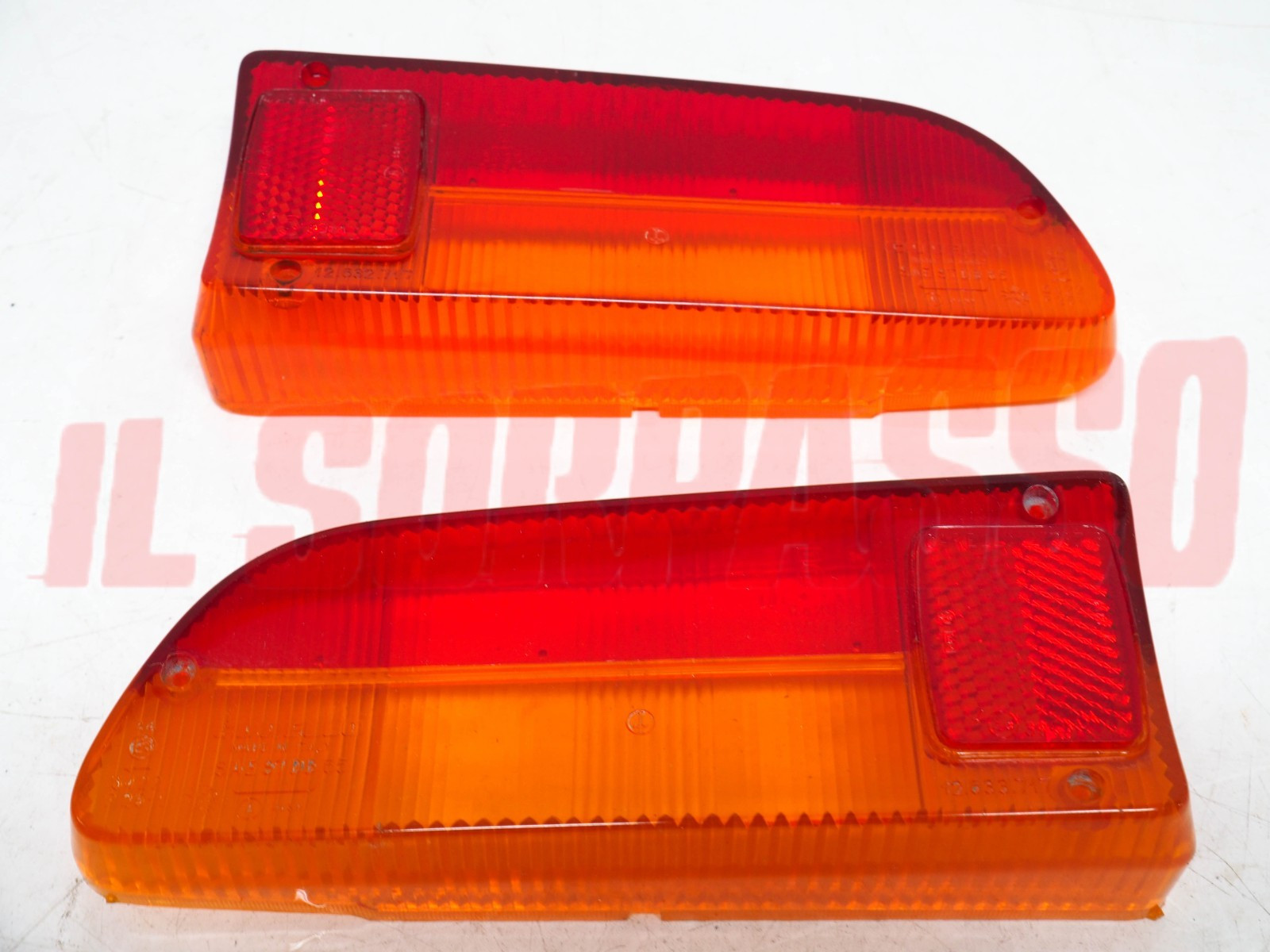 PLASTICHE FANALI POSTERIORI DESTRA SINISTRA LAMBORGHINI MIURA ORIGINALI CARELLO