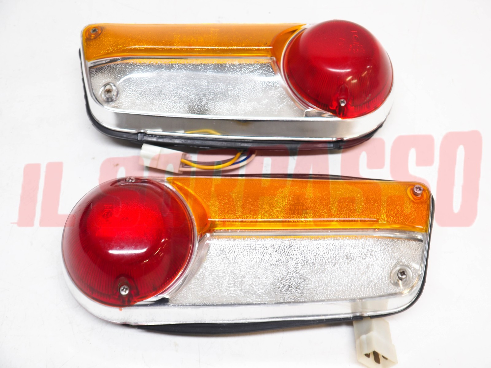 FANALI FARI POSTERIORI + CUFFIE + PLASTICHE LANCIA FULVIA COUPE HF CARELLO USATI