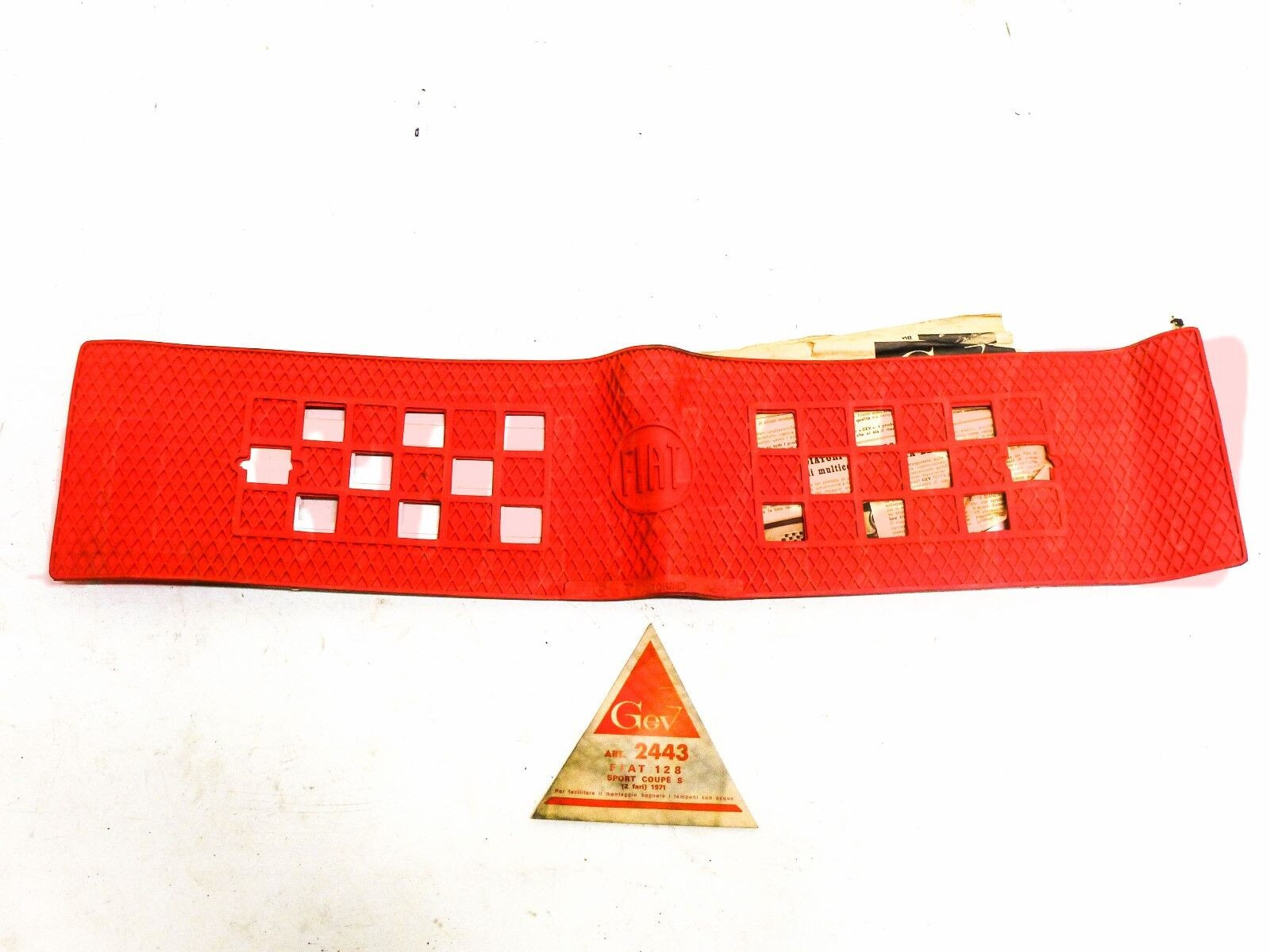 MASCHERINA COPRI RADIATORE GEV GRIGLIA FIAT 128 COUPE S 1971 ROSSA ACCESSORIO
