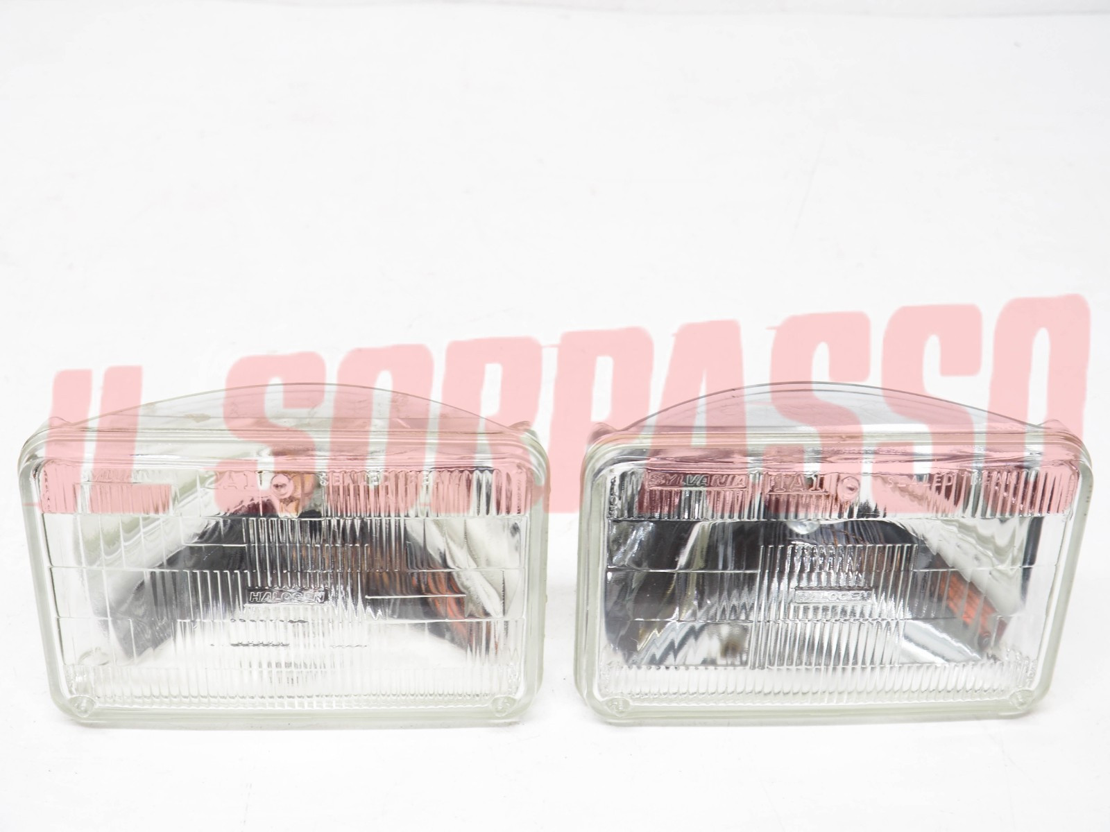 FENDINEBBIA RETTANGOLARI BIANCHI SYLVANIA 17 x 11 CM AUTO AMERICANE SYLVANIA