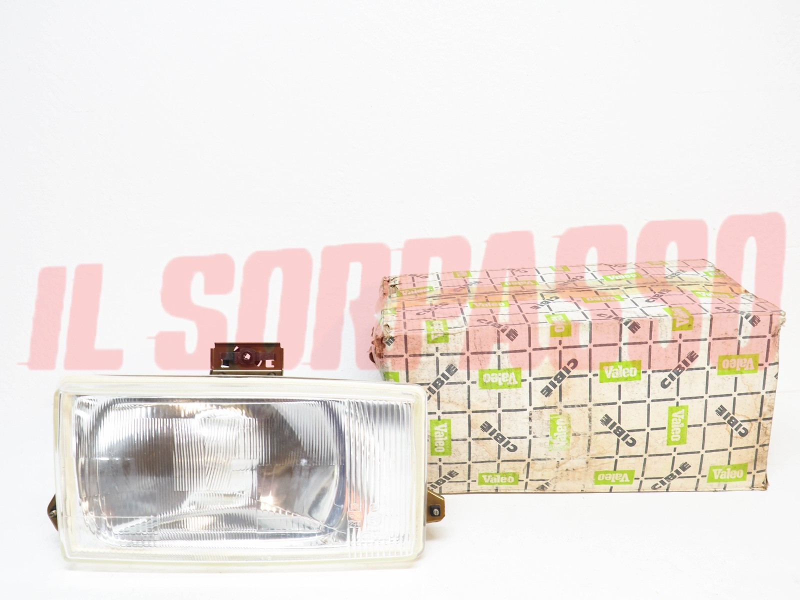 GRUPPO OTTICO FANALE FARO DESTRO PEUGEOT 104 ORIGINALE CIBIE