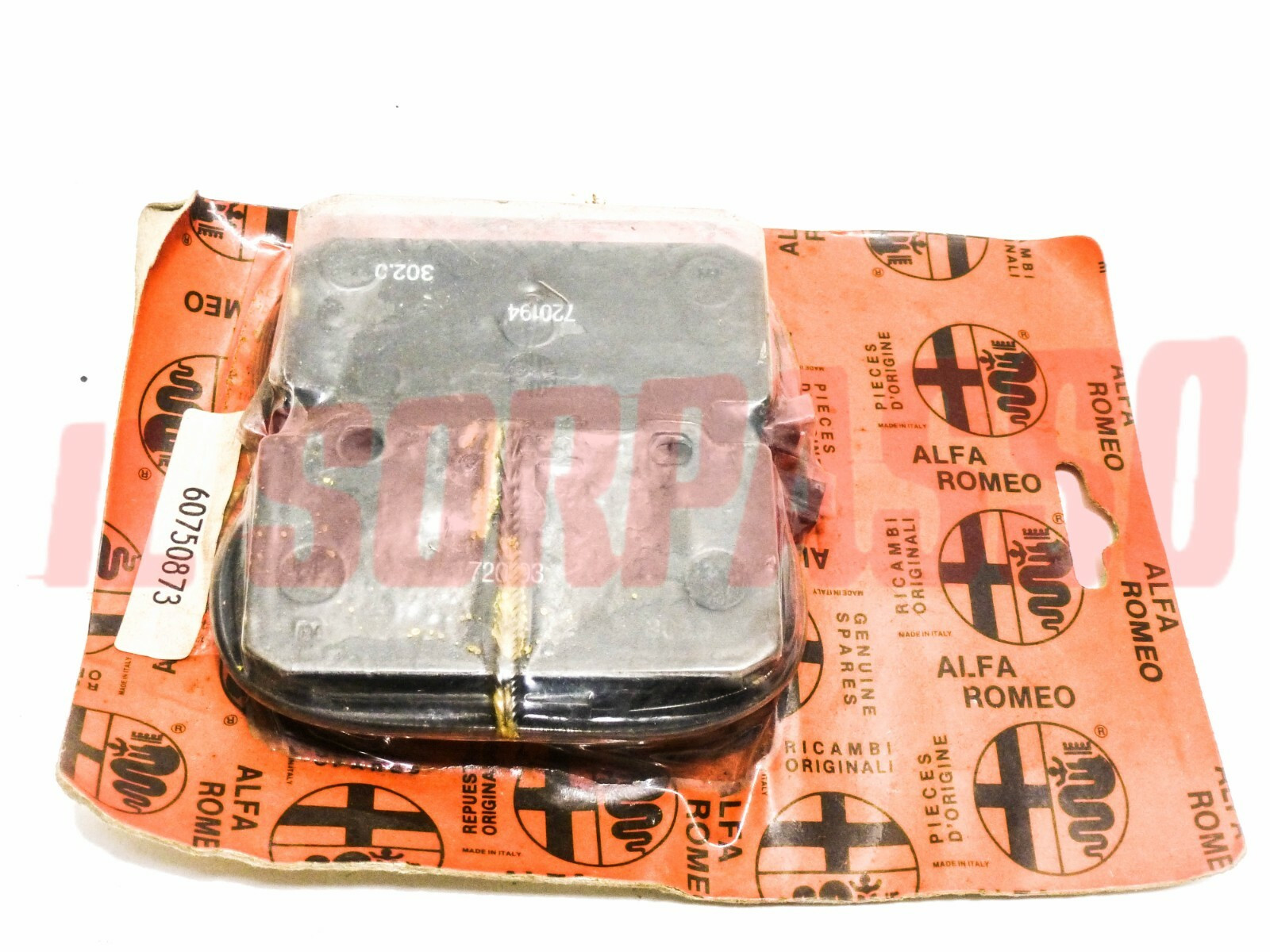 PASTICCHE FRENO ANTERIORI A.R ALFA SUD SPRINT 33 ARNA 60750873 SEGNALATORE USURA