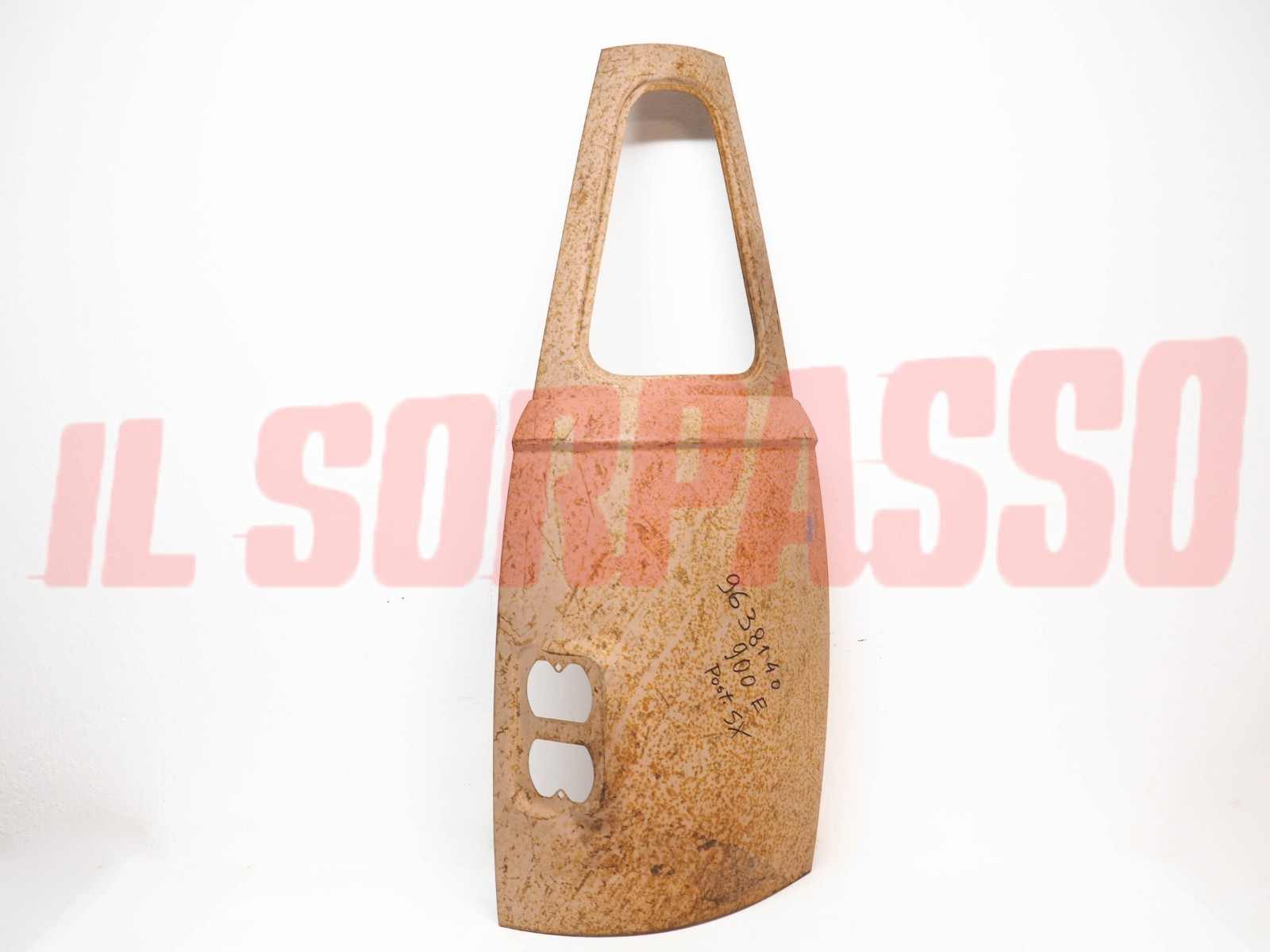 CANTONALE POSTERIORE DESTRO SEDE FANALE FIAT 900 E PANORAMA ORIGINALE 9638140