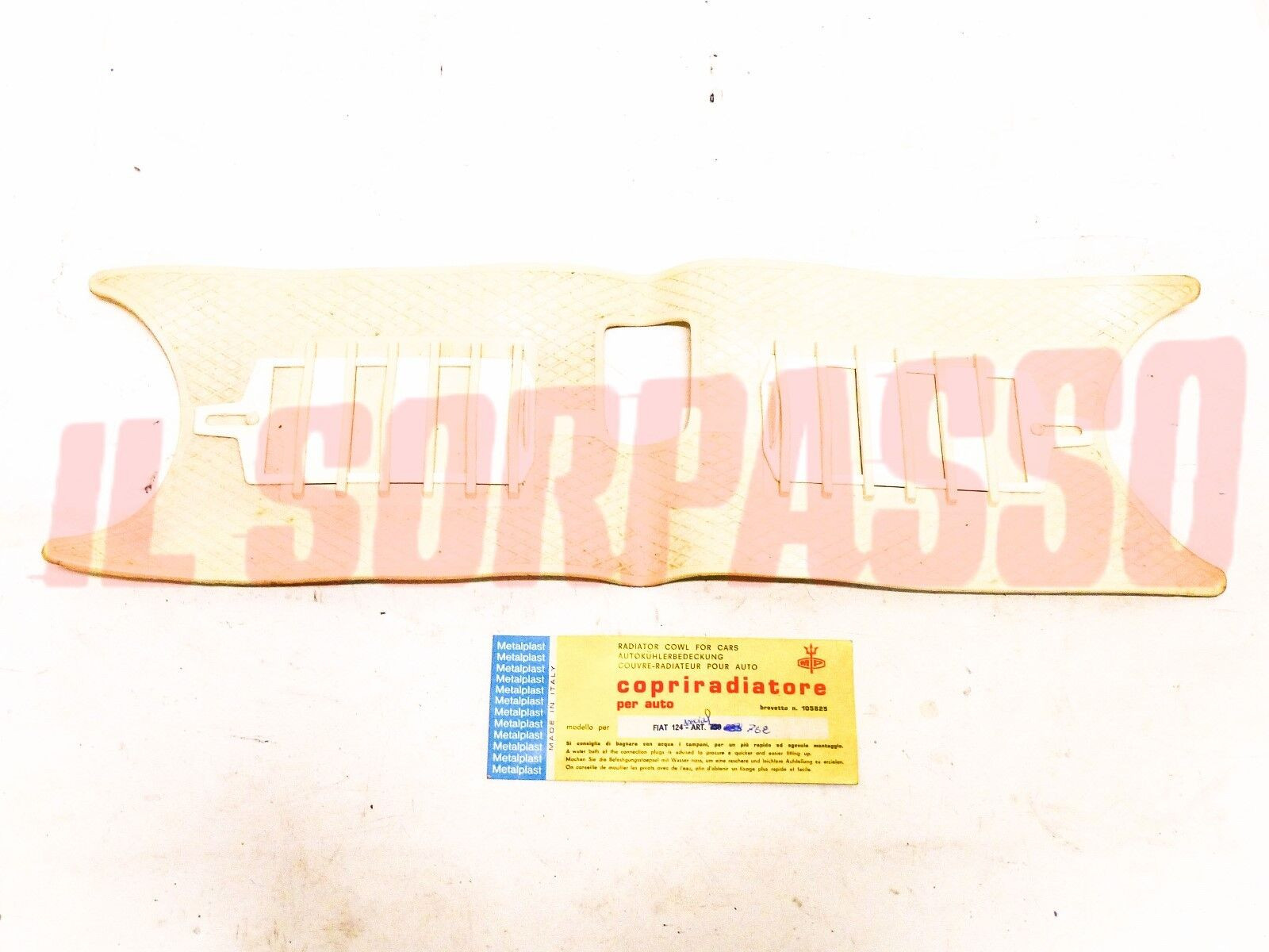 MASCHERINA COPRI RADIATORE MP GRIGLIA FIAT 124 SPECIAL BIANCA ACCESSORIO