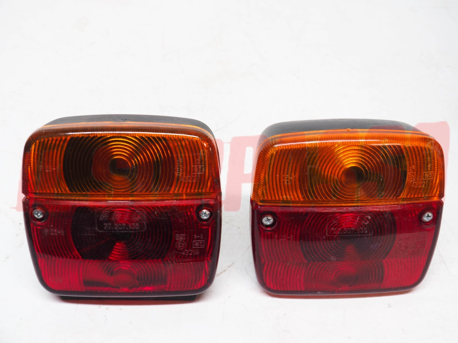 FANALI FARI POSTERIORI CON LUCE TARGA RIMORCHI + TRATTORI ANNI 80 - 90 ARIC