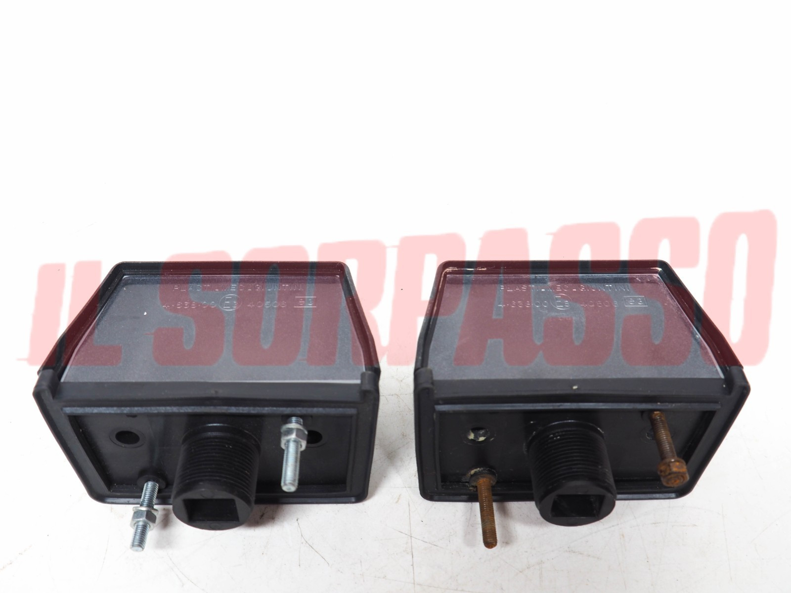 FANALINI TARGA AUTOCARRI RIMORCHI TRATTORI ANNI 80 - 90 PLASTIC MEC GIUNTINI