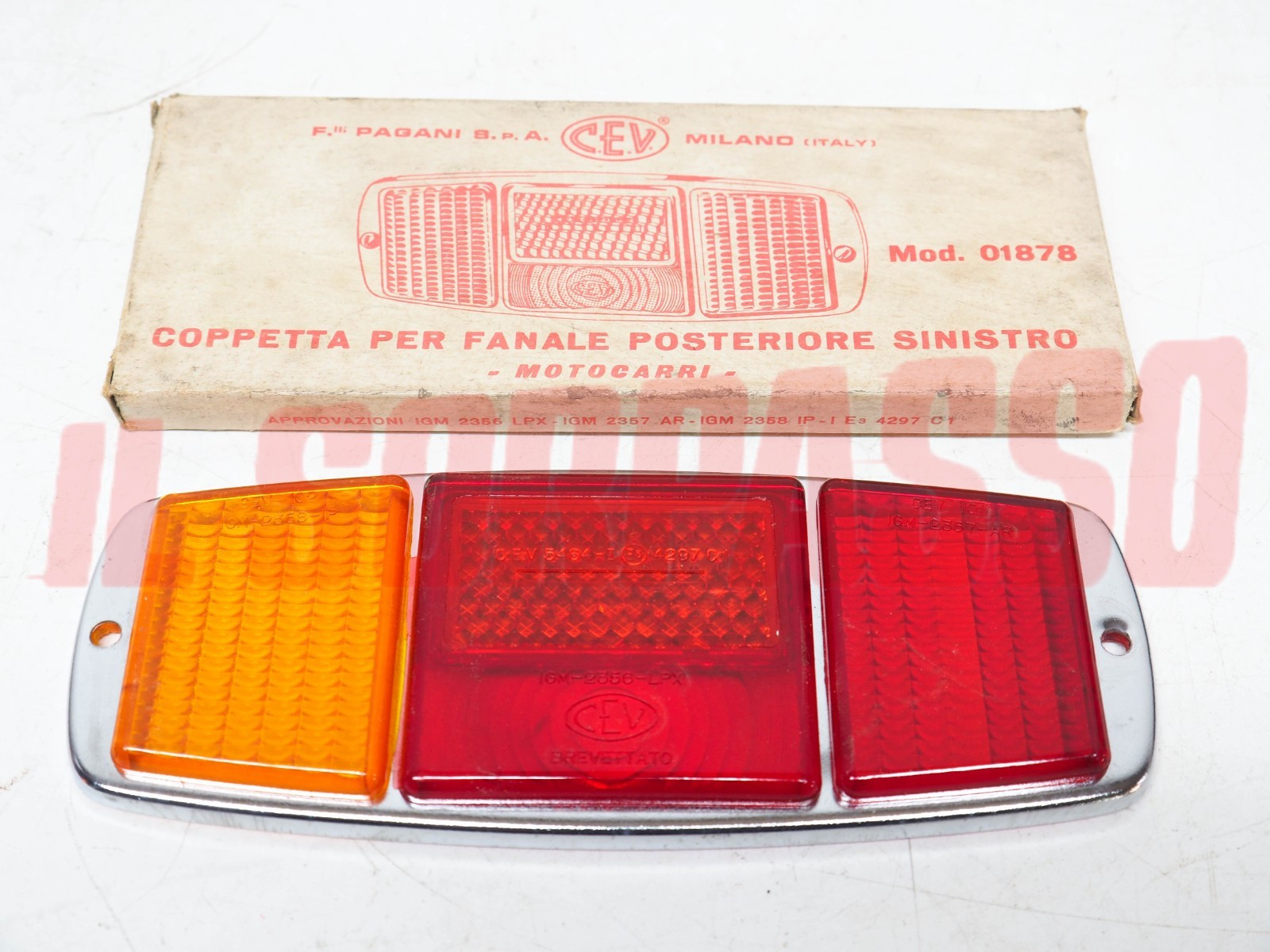 MOSTRINA FANALE POSTERIORE SINISTRO MOTOCARRI ANNI 50 60 ORIGINALE CEV