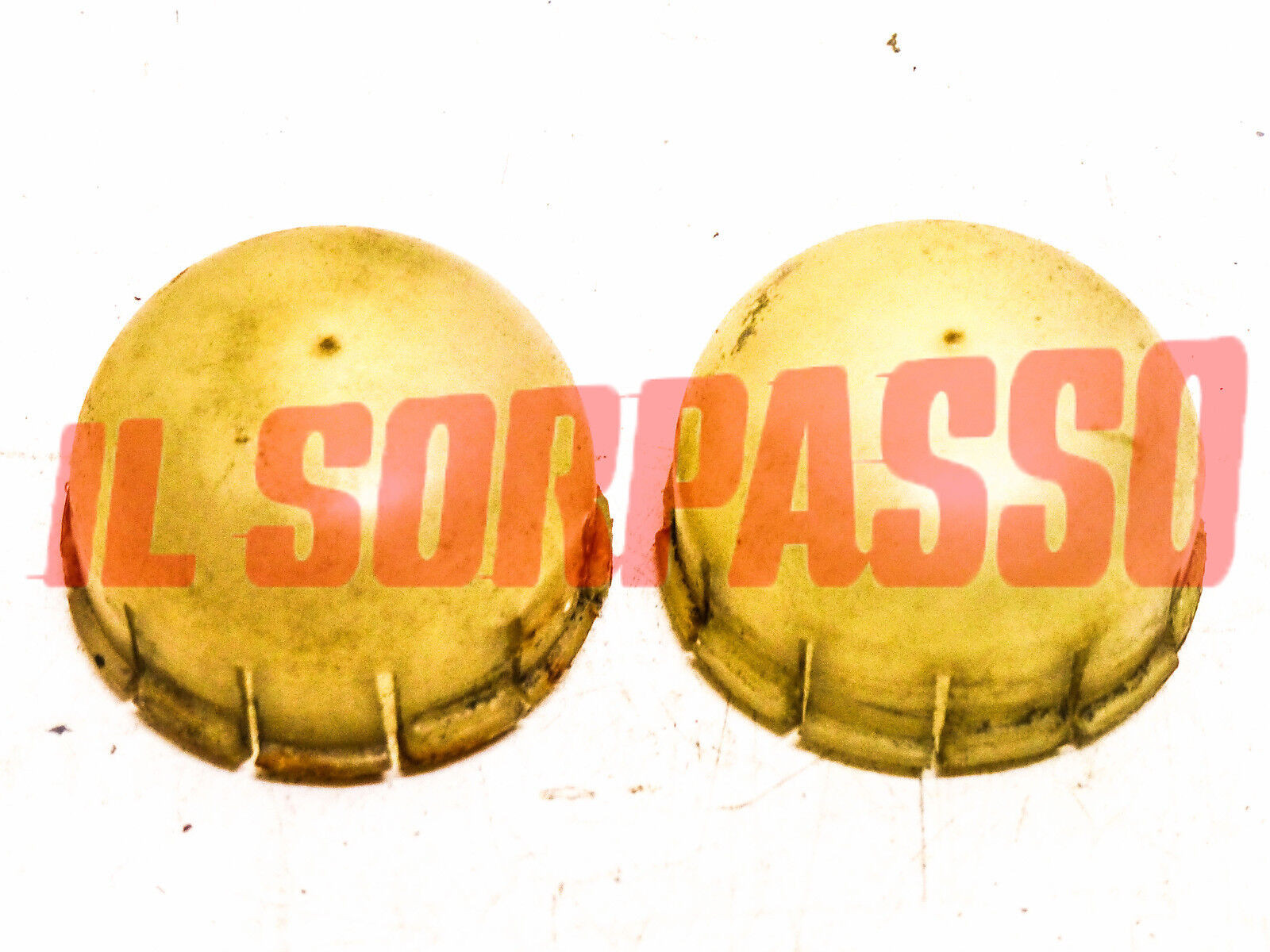 TAPPI ACCESSO AMMORTIZZATORI POSTERIORI FIAT 900 T E PULMINO PANORAMA FURGONE