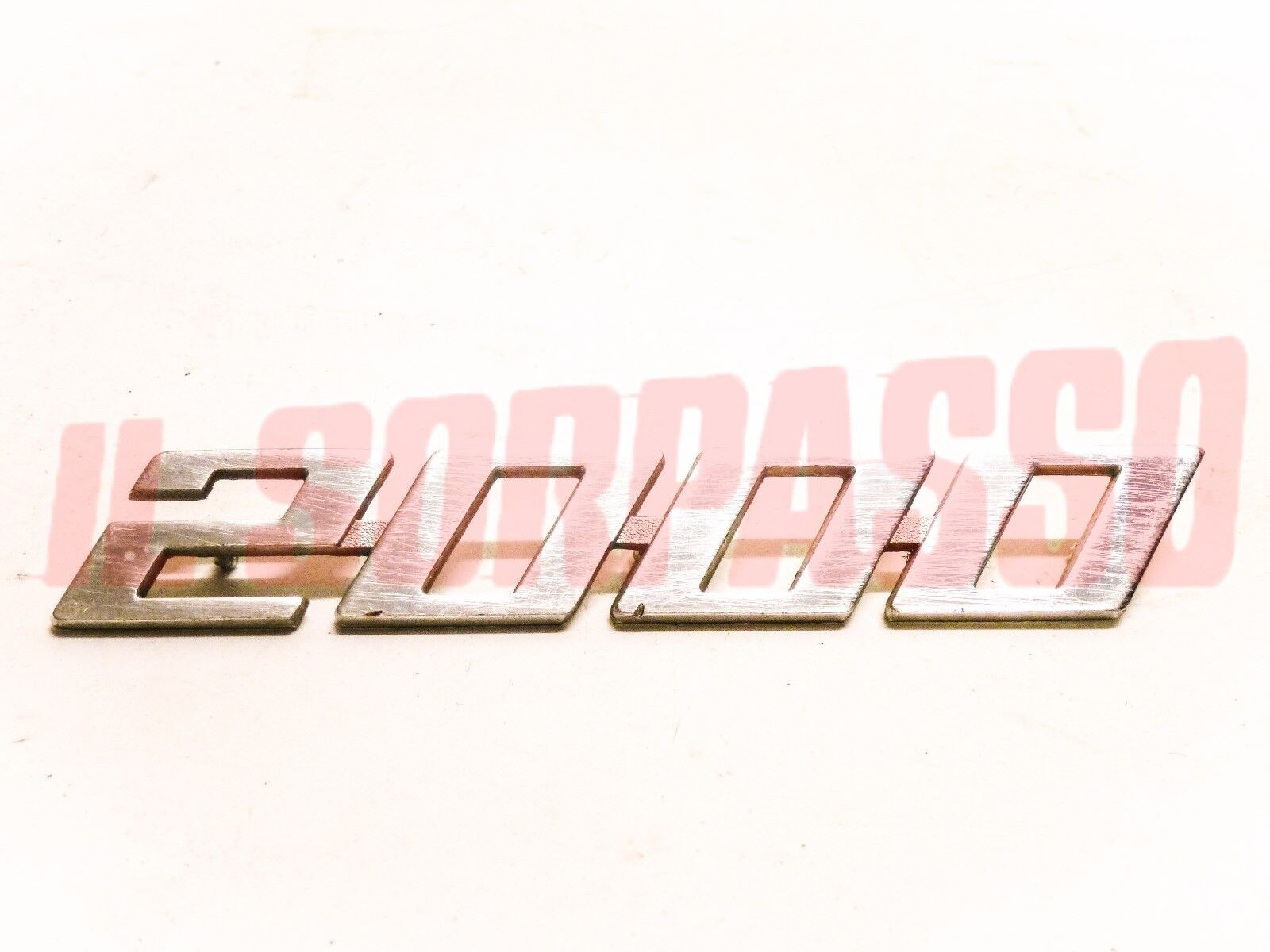 SCRITTA RIVESTIMENTO POSTERIORE ALFA ROMEO DUETTO CODA TRONCA 2000 BERLINA ORIG.