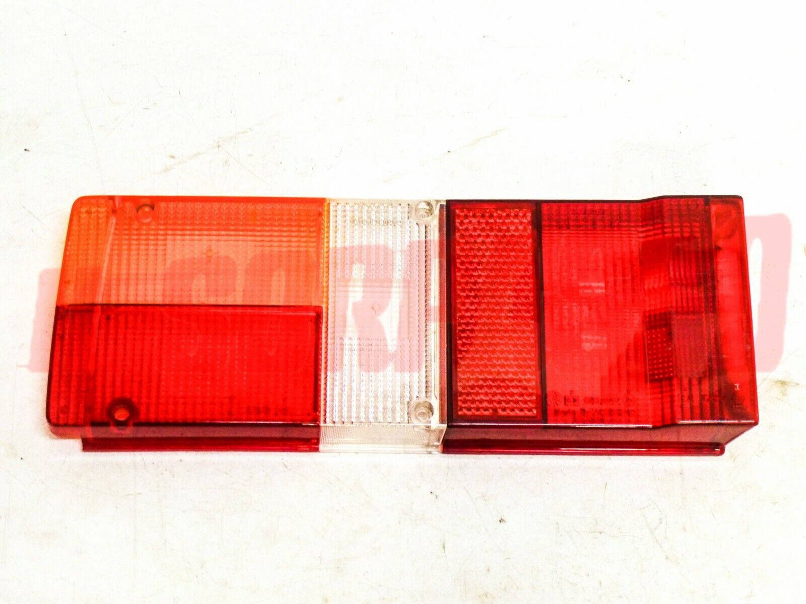 PLASTICHE FANALE FARO POSTERIORE SINISTRO FIAT 131 ULTIMO TIPO ORIGINALI