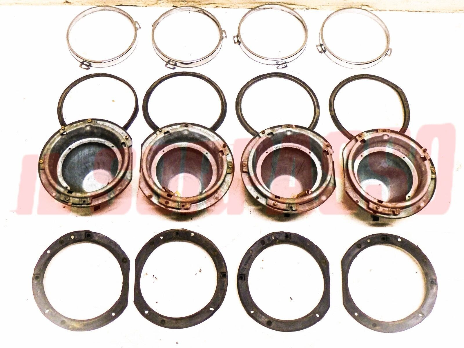 TAZZE GUARNIZIONI ANELLI FARO FANALI GRUPPI OTTICI LANCIA FULVIA BERLINA COUPE 