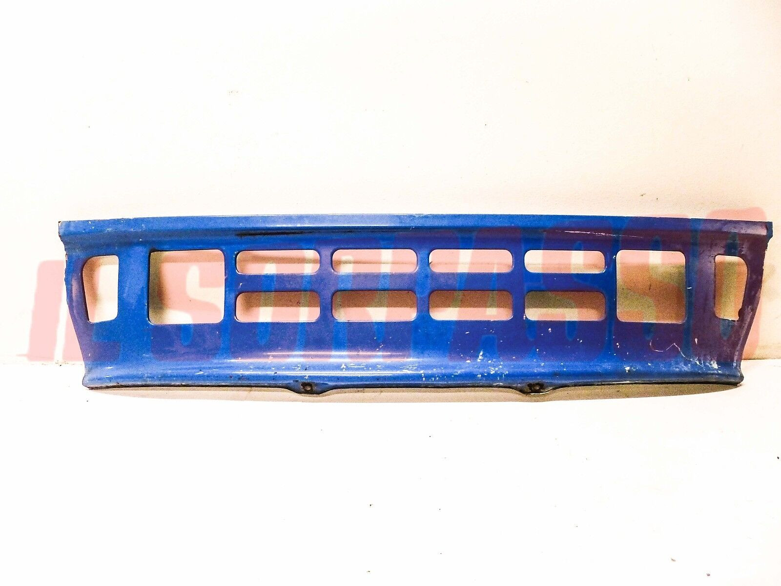 RIVESTIMENTO ANTERIORE FRONTALE INFERIORE LANCIA BETA COUPE SPIDER USATO